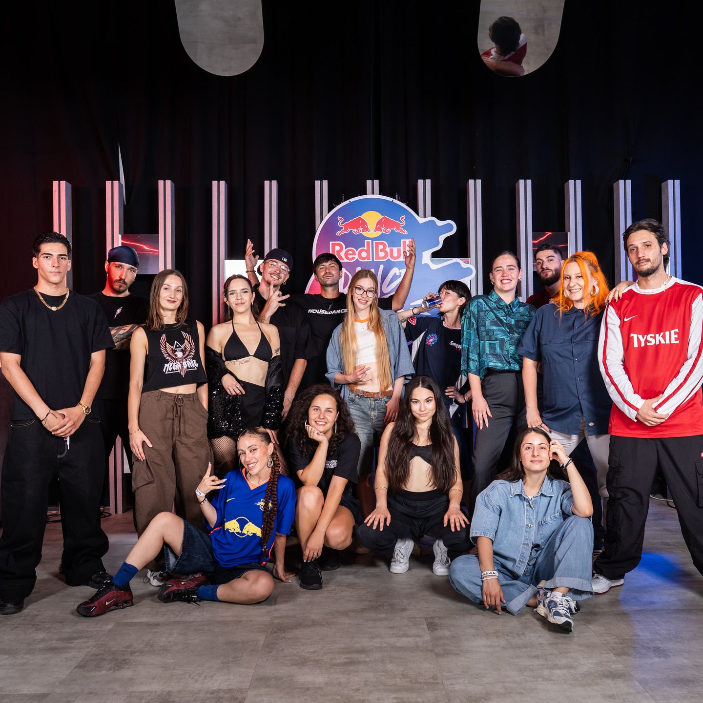 Battle alert: Red Bull Dance Your Style transformă din nou Bucureștiul în capitala street-dance-ului. Vineeee finala Red Bull Dance Your Style 2025! 23 august 2025, Piața George Enescu.
Mai multe pe PRO TV: https://www.protv.ro/articol/115140-batalia-dansatorilor-competitia-red-bull-dance-your-style-revine-cu-a-5-a-editie-la-bucuresti?G