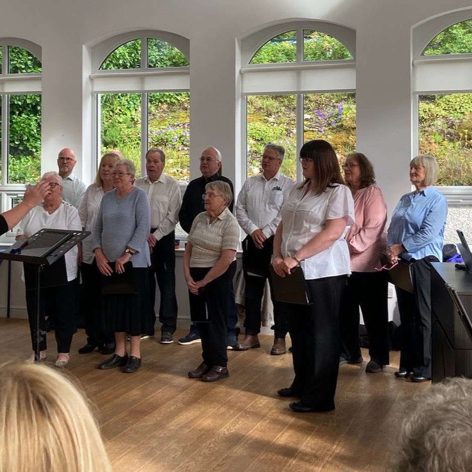 A big day yesterday! It was wonderful to share in worship with other churches and fellowships (outside again! ☀️)... and also have the opportunity to welcome the Moderator of the General Assembly Rt. Rev. Rosie Frew and Presbytery moderator Rev. Janet MacKellar. As well as an accomplished choir performance alongside wonderful refreshments, a number of our congregation received certificates in grateful thanks for the contributions they have made to our communities.