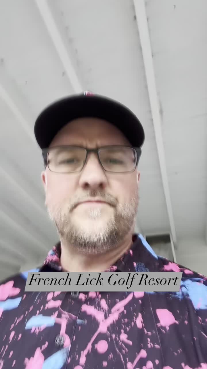 A lil rain never stops a nomad. Darry Dawg sharing some views and some news while visiting our neighbors to the southwest. #darrydawg #golf #travel #wander #play #conquer #nomad #nation #hotdogs