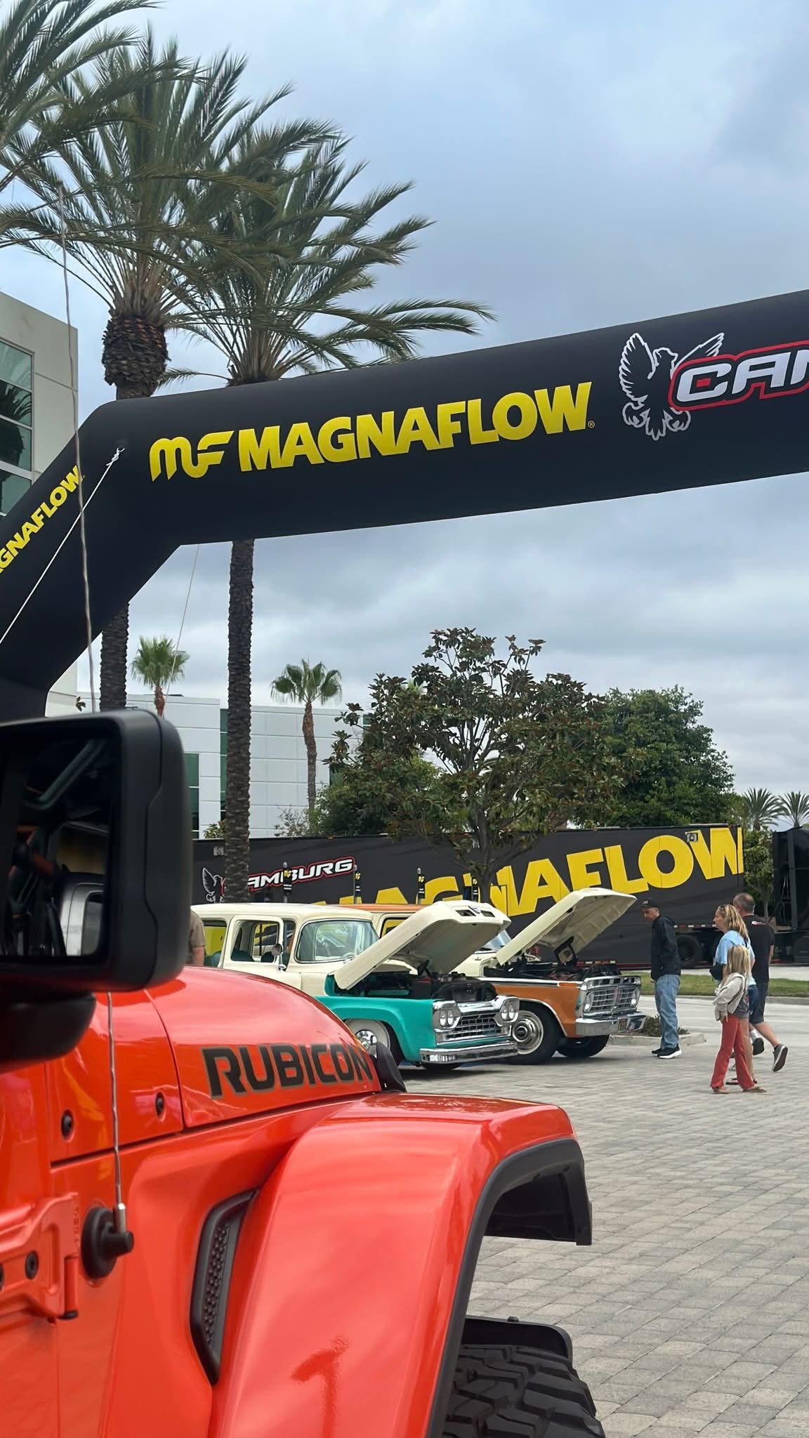 Out enjoying some Coffee & Cars courtesy of @magnaflow & @camburgracing !
#5280Offroad #gritisearned #bornatelevation #magnaflow #CamburgRacing #jeep