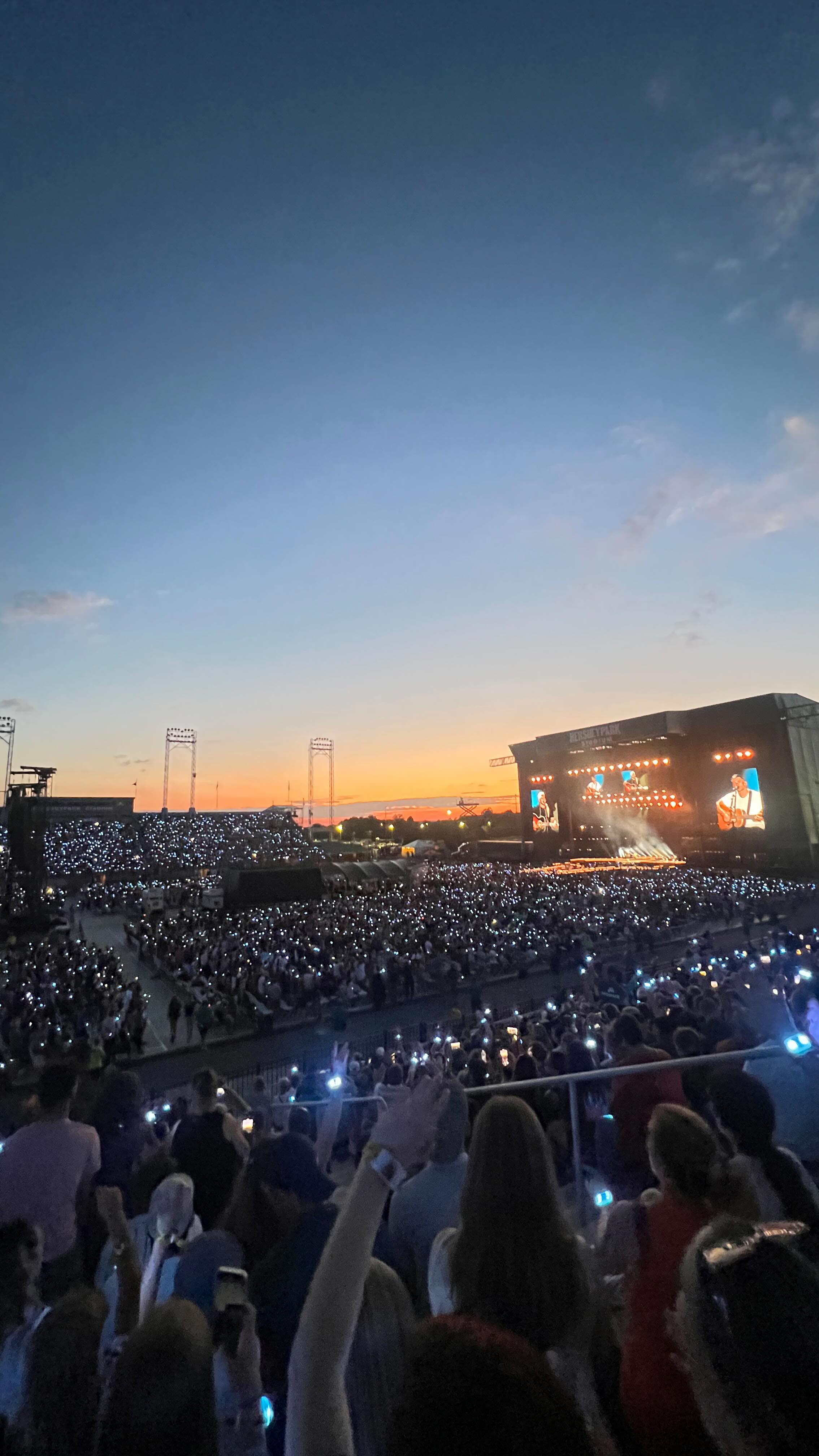 Hi so we recently went to the Summer Worship Nights Tour 2025, in Hershey PA and I thought I would share some vlog footage of the show. I have to say it was an epic night - 30,000 people worshipping and praising God. It was an amazing experience to have witnessed it and I am so happy I was able to go. If you ever have a chance to see either Brandon Lake or Phil Wickham you should try and see them. It was so beautiful to be a part of something so big. See you next year March 2026, for the King of Hearts tour!
No Copyright Infringement intended, just wanted to show footage of this amazing night and performance. Praise the Lord!
You are welcome here. You are not alone. And your story is not over.
Don’t forget to subscribe, like, and share this video. Let’s grow in faith—together.
Website: www.therockandhoneycollective.com
Instagram: therockandhoneyco
Amazon: https://shorturl.at/5PkY6
Book Links:
Unexpectedly, Out of Office https://shorturl.at/C3SVI
Unexpectedly, Out of Time https://shorturl.at/rnwai
Unexpectedly, Out of Faith https://shorturl.at/MoOYn
4 Month Christian Revival Journal: https://shorturl.at/FSDJn
Email: therockandhoneycollective@gmail.com
#FaithJourney #brandonlake #philwickham #summerworshipnights2025 #worshipsongs #ChristianEncouragement #TheRockAndHoneyCollective #Testimony #JesusHeals #ChristianYouTube