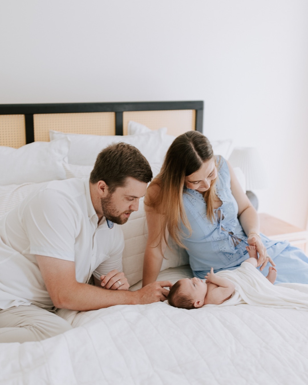 With this heat, this newborn session was the perfect place to be inside!! It was such an honor to capture sweet Ingram with his parents and brother Linen! This session was gorgeous!!
@nicholson_allison
#greenvillephotographer
#upstatescphotographer