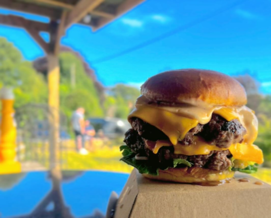 โBurgers on the Barbyโ all Summer. Every 2nd + 4th Tuesday of the month.
From 6pm
Smashed Burgers ๐
BBQ Potatoes ๐ฅ โจKing Prawns ๐ฆ
Chicken Winglets ๐
Walk-inโs Only
Take away available
#thecockerel #burgers #bbqnight #southwestpubs #dorsetpubs #smashedburgers #pubswithfood #goodpubguide #goodfoodguide #dorsetfoodguide