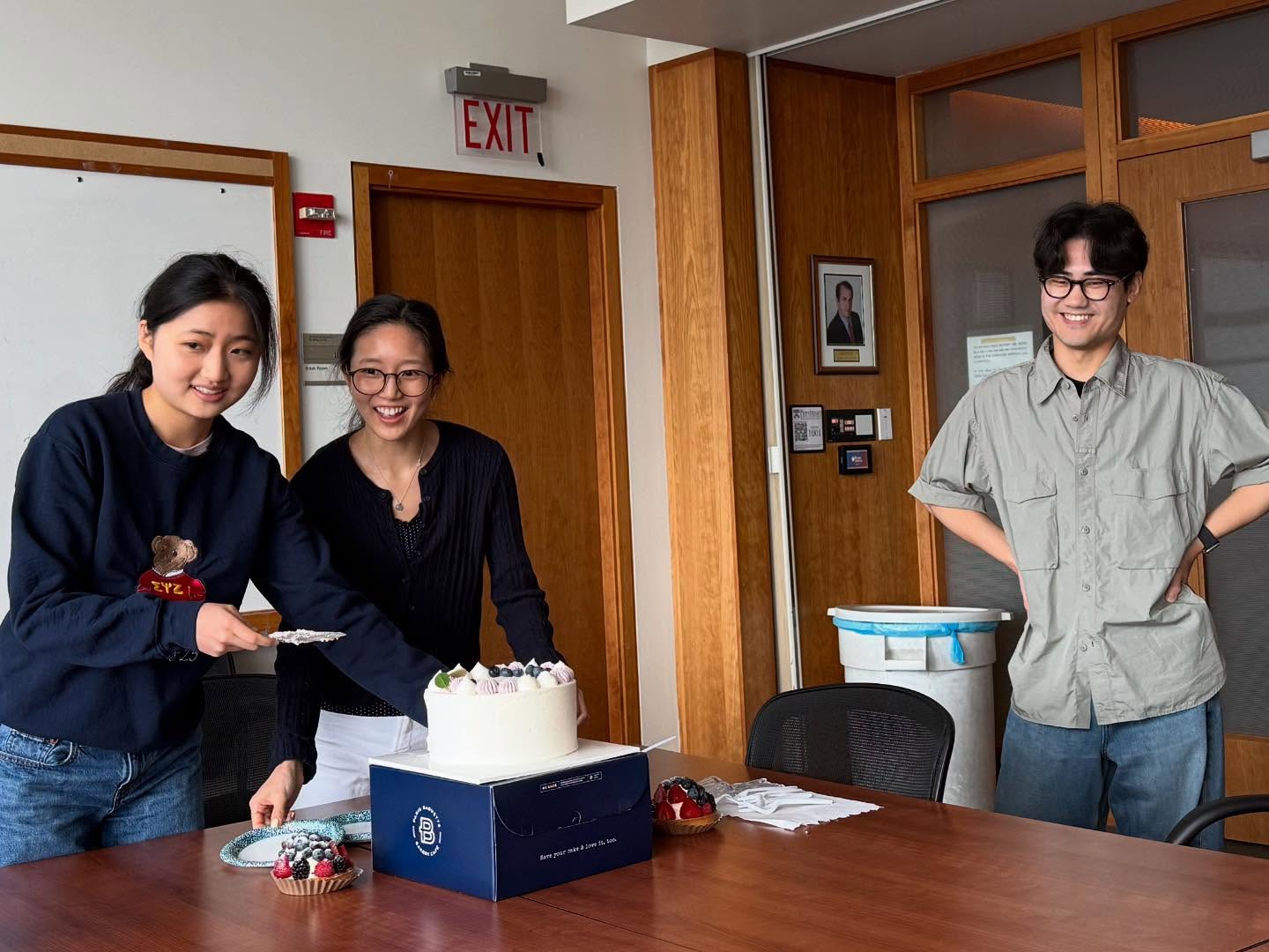 Happy birthday, Anna! Thank you to Miyoung and John for coordinating!