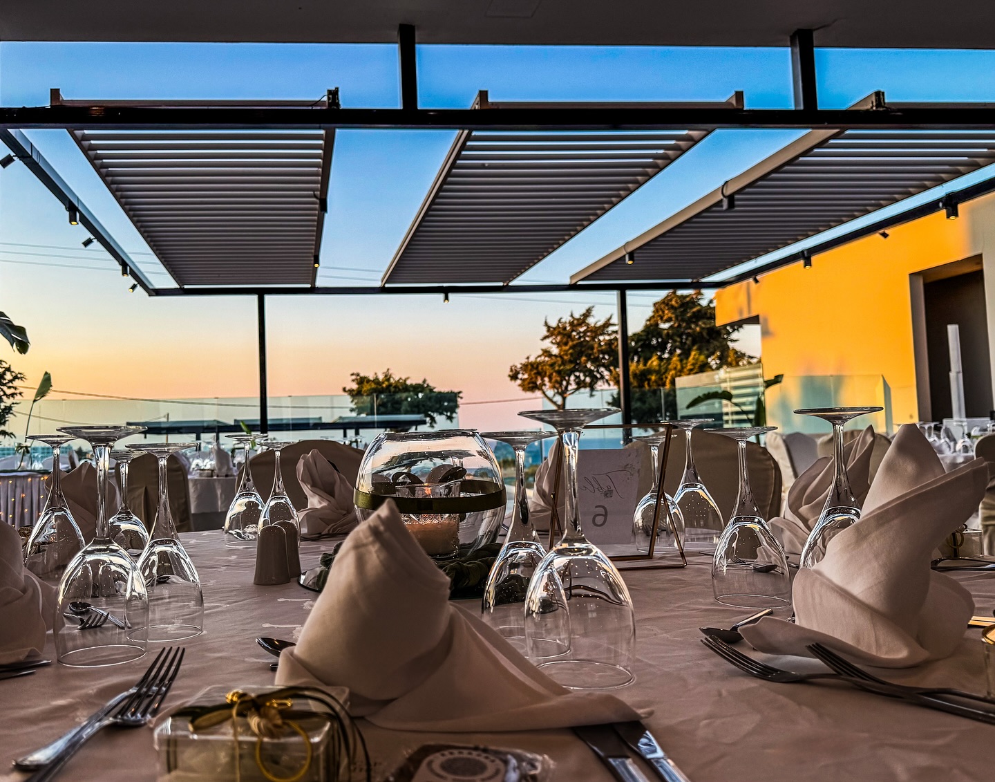 Where ‘I do’ meets the view 💍✨
Celebrate love in the heart of summer, surrounded by the Aegean breeze, golden light, and unforgettable elegance.
Your dream wedding starts right here at Virginia Family Resort. 🌴💒
#VirginiaFamilyResort #rhodes #greece #fyp #travel #wedding #weddingday #weddingvibes #weddingplanning #weddingreception #greecewedding #hotelwedding #weddingvenue #beachresort #fyp #foryoupage #amaizingnight
#weddinggoals #resortwedding #venue #weddingtiktok