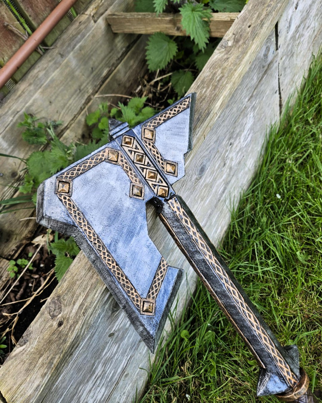 ⚔️ 3 Weapons. All In Stock. All Discounted. ⚔️
No wait time. Just handcrafted builds ready to ship 🔥
🩸 Bloodwrought Fang (102cm Sword)
💰 £100 with code: FIRSTFANG
🛠️ Anvilbreaker Foam Hammer
💰 £100 with code: ANVIL15
🪓 Pride of Smyths – Dwarven Axe
💰 £100 with code: CHOPCHOP15
Normally £115 — grab one for £100 while stock lasts.
Built, sealed, and ready for your next quest ⚠️
🌍 Worldwide shipping
💳 Pay in 3 available
🛒 Order now at ttccraftworks.com
#TTCcraftworks #LARPgear #FoamWeapons #CosplayProps #BattleReady
#Anvilbreaker #BloodwroughtFang #PrideOfSmyths #DwarvenAxe #InStockNow
#FantasyWeapons #PropMaker #LARPready #CustomWeapons #ReadyToShip