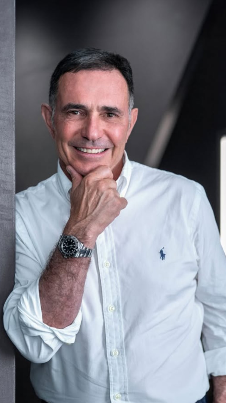 The latest Emface patches now target:
✨ Double chin
✨ Tear trough (under-eye area)
Discover a precise sculpt and lift with no needles and no downtime.
📍Book your consultation at ALTA Aesthetics.