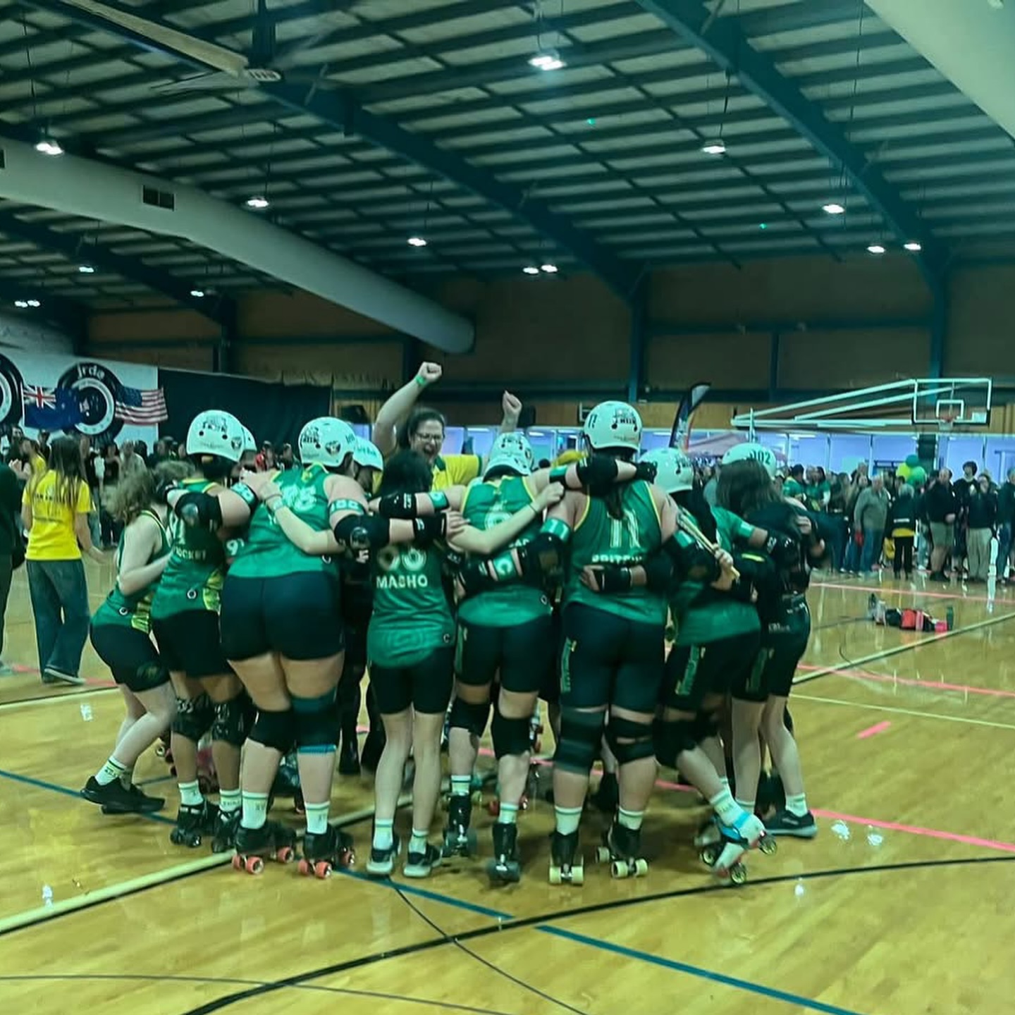 3RD PLACE!! 🥉
After an incredible (and highly stressful) final match against New Zealand, our Femme Team juniors have finished third in the world at the @jrdaworldcup, with a 2 point lead gained in the final jam by our very own Nell’s Bells! 🇦🇺🏆
Couldn’t be prouder of this team, and of our amazing Open Team who finished 4th overall, after an amazing bout against Great Britain.
You are an amazing group of skaters, and we can’t wait to see all the incredible things you go on to do on the track in years to come 💜
Huge thank you to @skatevictoria for their continued support of our juniors program!