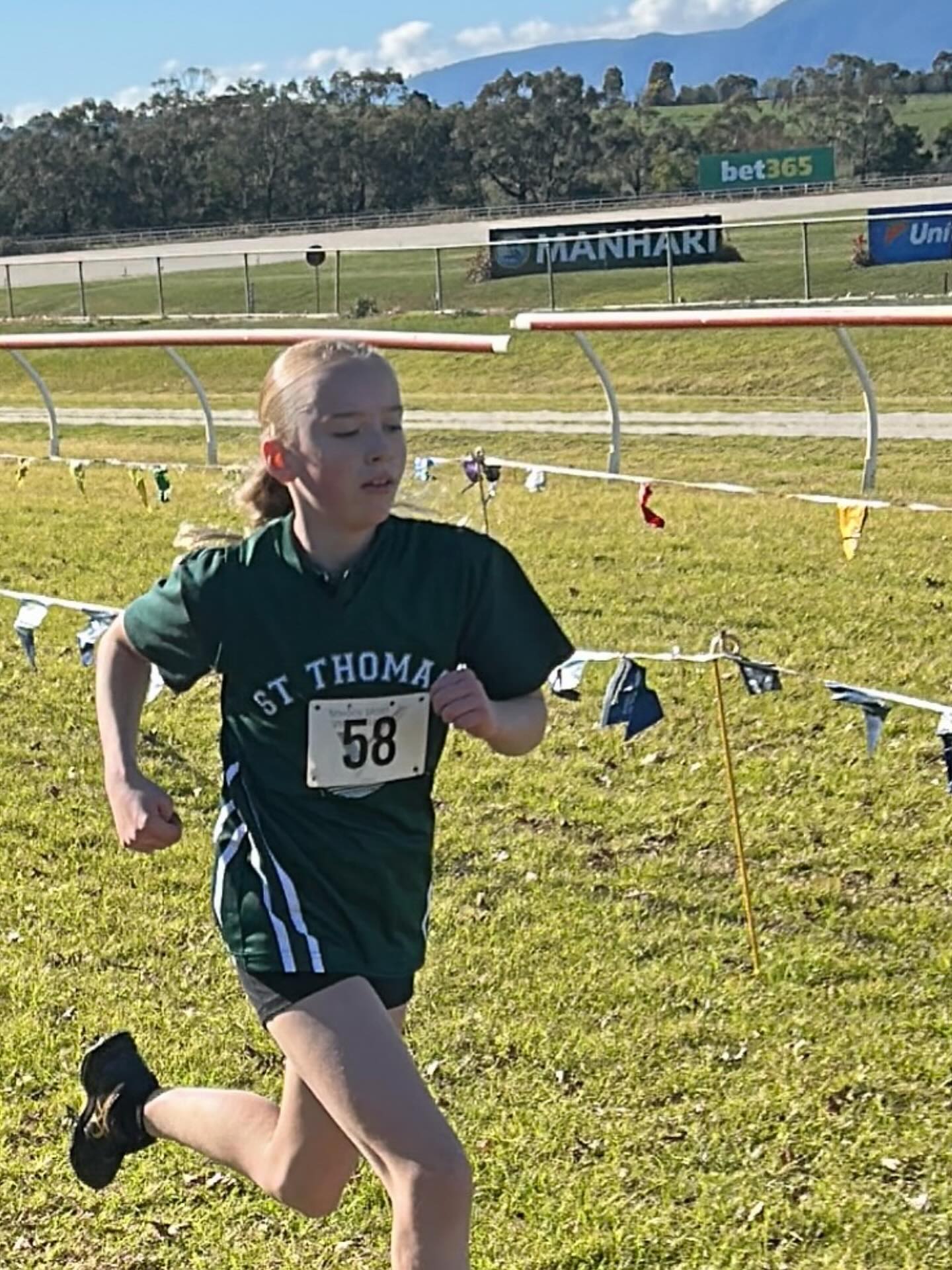Congratulations to Niamh from 5/6WB who represented St Thomas at the state cross country championships. Niamh was successful at the first three rounds of cross country where she then progressed to the state championships.
#macs #sport #crosscountry #catholiceducation