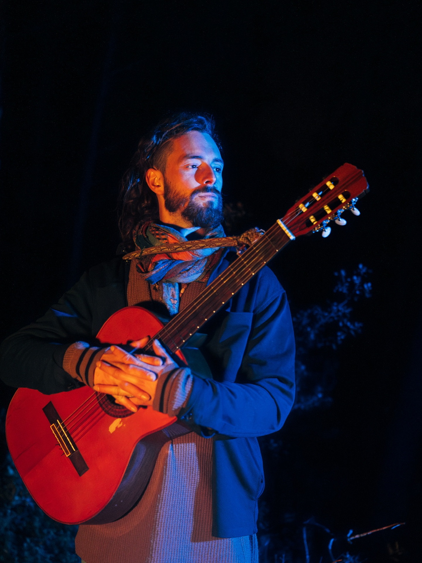 @_zackiel_ x @nu.ubuntuvillage present.. The SOLACE PRoject Launch Night
This Wednesday’s event at @andsoulcommunity gonna feature these legends, the whole crew’s getting involved and thats how we know it’s gonna be vibes!
Here’s the first 5 of the artists! This is post 1 of 2 ;))
Too much talent for one post 🔥🌅
1. ZackieL @_zackiel_
Envisioner and Creator of The SOLACE Project, ZackieL is a multidisciplinary artist devoted to regenerative futures and worldwide vision.
2. Japa Dasi @japateaching
When there’s such a force of nature in the band, we know there’s a greatness on it’s way. Japa’s going to help open and hold the space. Perform percussions and vocals throughout, and maybe jump on the mic if we’re lucy enough!
3. Titii @18fluteloops
Never have we witnessed such a ridiculously skillful multi-instrumentalist artist, it shouldn’t be allowed! We’ve seen him rock at least 12 instruments, and then rock the mic too, often on some of London’s best stages. Shocking. And he’s going to be doing a lot of that but especially flute and trumpet durign the set!
4. Muti Musa @mutivation_
The one and only! Listing Muti’s talents and titles would take the whole caption! So let’s just say that you really, really don’t want to miss the moments he speaks on the panel and jumps up on the mic!
5. Liba Ravindran @libaravindran
Co-Founder of the Anti-Oppression Circe and FireBrand Poets, it’s an honour that Liba will be keynote speaking during the panel discussion as well as sharing his wisdoms with his poetry of resistance and consciousness