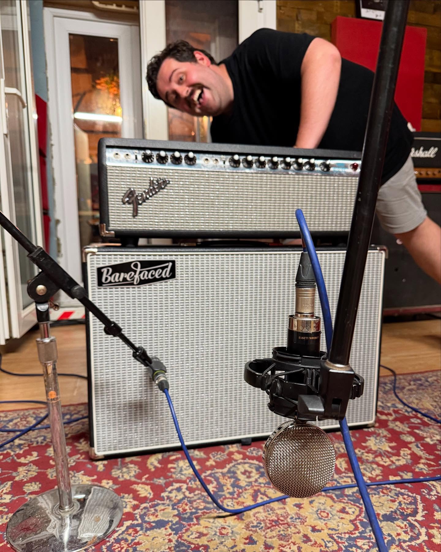 Cool reamp session with @mumstheband last night. It’s turns out that Cole’s 4038 could not handle these meaty fuzzed out downtuned (B!) guitars. We didn’t blow it (thank god) but you could literally hear the ribbon flapping. This is a shame because other than that it sounded exactly like the amp in the room, which is what I love so much about those microphones. Sm57 on the grill did its thing but for me still obviously lacked some realness. So I tried my trusty old Cascade Fathead, which got us pretty damn close. It was a little more spikey, but we decided we liked that. Paired with a Cole’s and a V67 about 8 foot back (options) and it felt like standing in the room.