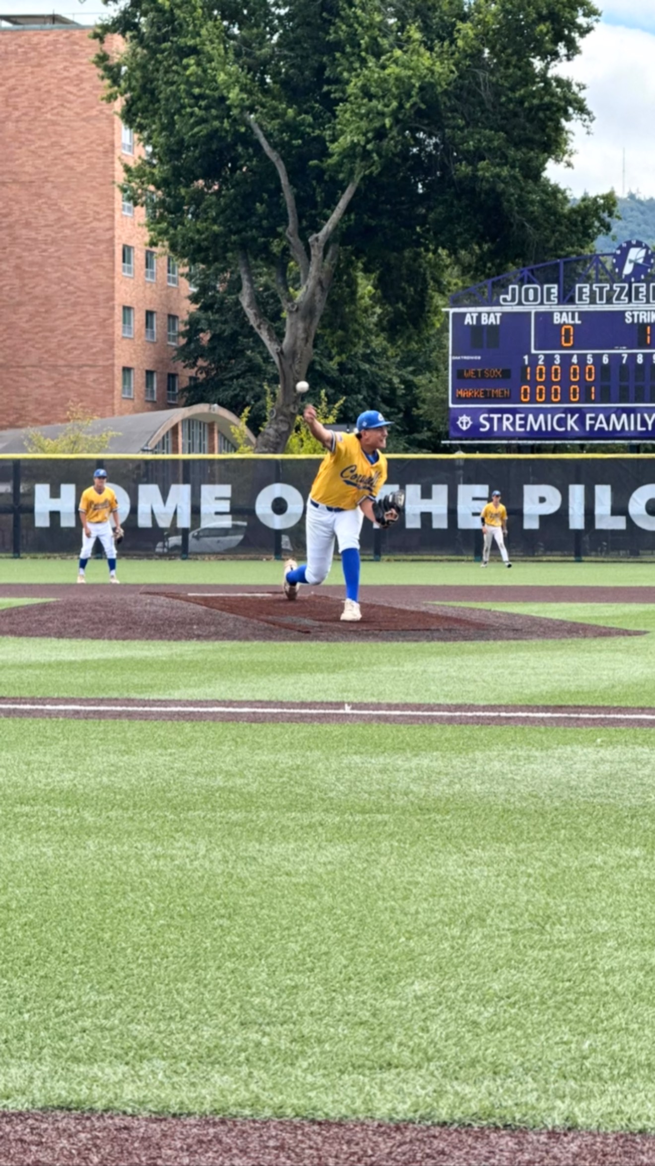 Way to get it done Grocery Boyz! Our guy Kaden Shafer held the Wetsox to one run through 8 complete innings! Joe Barnes came in to close in the 9th. In the bottom of the 9th bases loaded, one out, Andrew Street with the walk-off squeeze bunt to score Drew Rice! Your Gerding Marketmen win game one 2-1. Game 2 is Sunday July 27th at 7pm vs the hosts Portland Barbers at Joe Etzel Field. #groceryboyz #mybrothers #family #americanlegionbaseball #dontblink #wearefamily