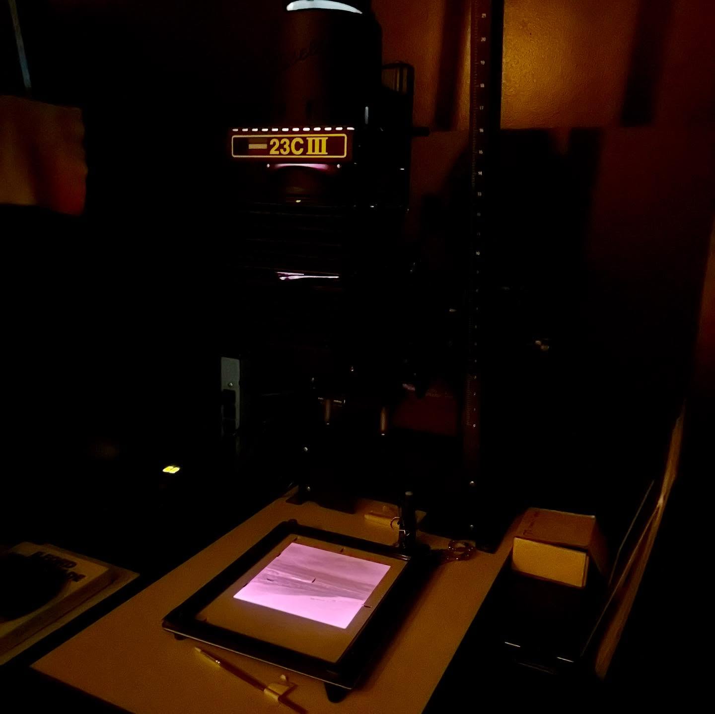 Working in the darkroom this afternoon, my happy place. #darkroomphotography #analogphotography #gelatinsilverprint #enlarger #35mmfilmphotography #holga #janecampart