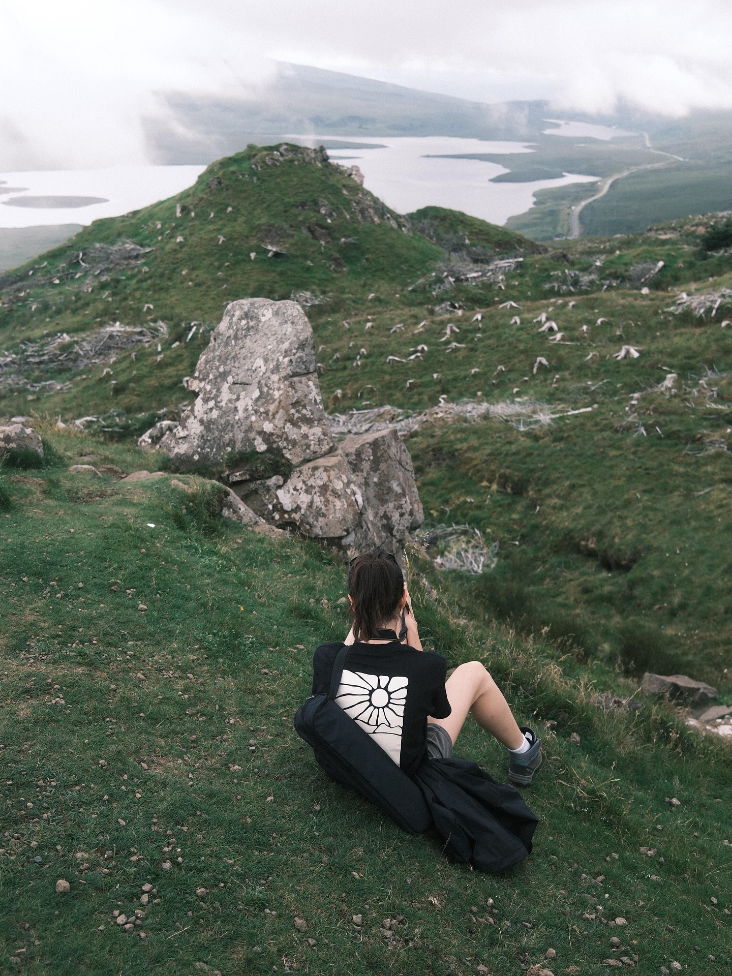 Tiree van visiting the Isle of Skye 🏔️☁️
sunshine, still water, and slow mornings in the van.
from kayaking through glassy lochs to cooking breakfast with a view — this trip was what Tiree was made for.
Would you take her round Skye too?
🎥@harropfilms
-
#TrippieCampers #VanlifeUK #EngagedOnTheRoad #HebridesAdventure #DogFriendlyTravel
#vanlife #campervan #vanlifediaries #homeiswhereyouparkit #vanlifestyle #vanlifers #vanconversion #vanlifemovement #homeonwheels #vanlifeexplorers #camperlife #vanlifeeurope #camper #van #vanlifeideas #campervanlife #vanlifeuk #vanlifecommunity #vanlifedreams #vanlifeproject #vanliving #campervanconversion #vanlifeculture #camperconversion