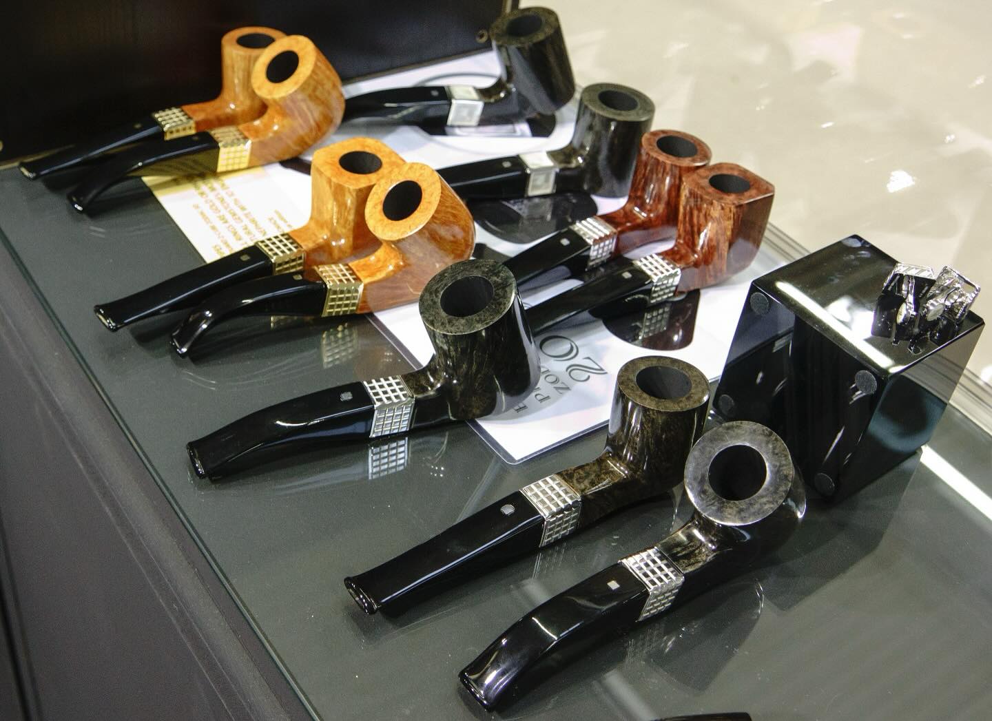 🔥 Z Cube Smoking Pipe by GPGrant — where innovation meets sophistication. 🖤💨
This bold, cube-shaped pipe is a fusion of cutting-edge design and timeless smoking culture. Crafted for those who value style, precision, and uniqueness. 🧊🚬
🛠️ CNC-machined precision
🪵 Premium materials
🧲 Magnetic closure
💼 Pocket-sized. Statement-ready.
Not just a pipe — a signature piece. Elevate your ritual with Z Cube. 🖤
#GPGrant #GPGrantPipes #GPGrantZCube #ZCubeByGPGrant #GPGrantDesign #GPGrantInnovation #GPGrantStyle #GPGrantSmoking #GPGrantLuxury #GPGrantLifestyle #SmokeWithGPGrant #GPGrantCollection #ModernPipeByGPGrant