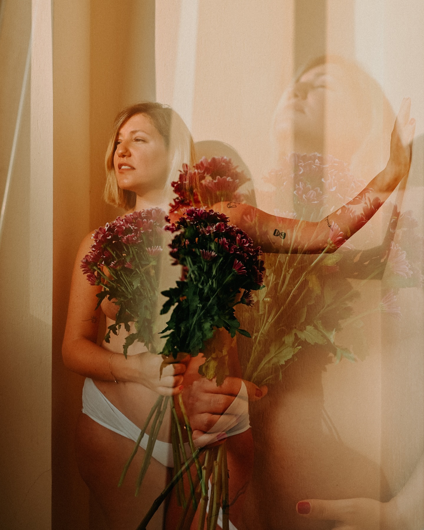 Mira// 36 semaines
2025
#photographegrossesse #photographenice #pregnancyphotography #lifestylephotography #doubleexposurephotography #photographe06 #mothermuse #mama