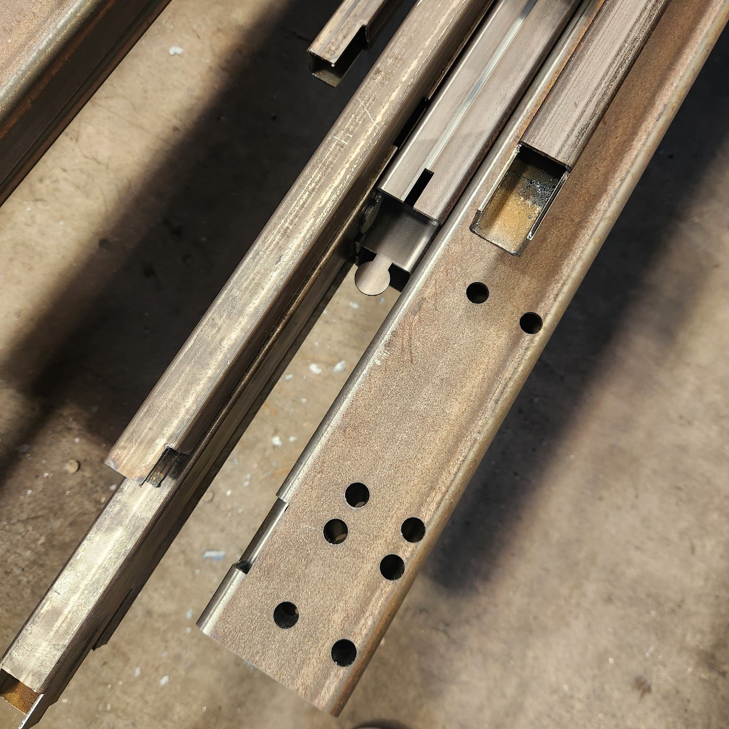 Tube laser cutting opens the door to smarter, more efficient designs. By adding notches, tabs, and custom slots directly into the parts, we enable self-locating joints that speed up assembly and boost accuracy. It’s a game-changer for complex builds and repeatable precision—especially in the automotive industry, as shown in these examples.
#metalfabrication #lasercutting #tubelaser #engineeringsolutions #nzmanufacturing #tubelasernz #automotivenz