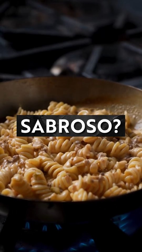 ¡Alerta de antojo cumplido! 🚨
En Pizza & Totó tenemos la boloñesa que te hace cerrar los ojos del gusto: pasta suavecita, carne bien sazonada y ese toque de queso que lo une TODO.
✨ ¿Ya se te hizo agua la boca?
📲 Corre a pedirla por Uber Eats o Rappi.
.
.
.
#ComidaItaliana #CocinaItaliana #ItalianFood #PastaLovers #HealthyPasta #PastaSaludable #AmantesDeLaPasta #RecetasDePasta