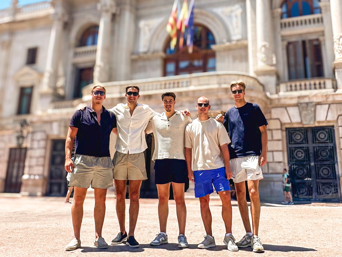 David and his four friends recently reached out to us… This super enthusiastic, fun-loving group from the Netherlands were up for a private bike tour! 🚲
At Get Involved, we’re always happy to organize a custom tour — whether it’s families with kids, couples, girl squads on a weekend getaway, or longtime friends on their yearly trip.
David and his friends have known each other since childhood and have been exploring the world together for years — from Europe to Asia — celebrating their friendship every step of the way! 🌎
David:
“June is such a spontaneous and friendly person who really takes the time to get to know you first!
After we introduced ourselves we hopped on the bikes and headed toward the historic center. We explored the old part of the city and inbetween we stopped at a terrace for some drinks and snacks before we continued on to the modern part of Valencia!
All in all… top-notch!”
**David, you guys were amazing!**
What a great group of friends — so wonderful to see how you treasure your friendship and truly enjoy life together.
It was clear you had the time of your lives!
Thank you so much for the Sangria treat — I loved spending time with you all. All 5 of you have different personalities, unique but with one similarity: kindhearted, open minded and full of joy.
Wishing the five of you all the best!
Sending sunny vibes and a big hug from Valencia! 🧡
Tours in DE/EN/ES/IT/FR/NL
.
.
#gezelligfietseninvalencia #valencia #gezelligvalencia #fietstour #biketour #hiking #hikinginspain #fietseninvalencia #weekendjeweg #cargobike #getinvolvedvalencia #bezienswaardighedenvalencia #bikerental #nederlandsegidsinvalencia #bezienswaardighedenvalencia #citytripvalencia #stedentrip #fietstocht #thingstodoinvalencia #visitvalencia #highlightsvalencia #winetasting #tapastour #paellacookingclass