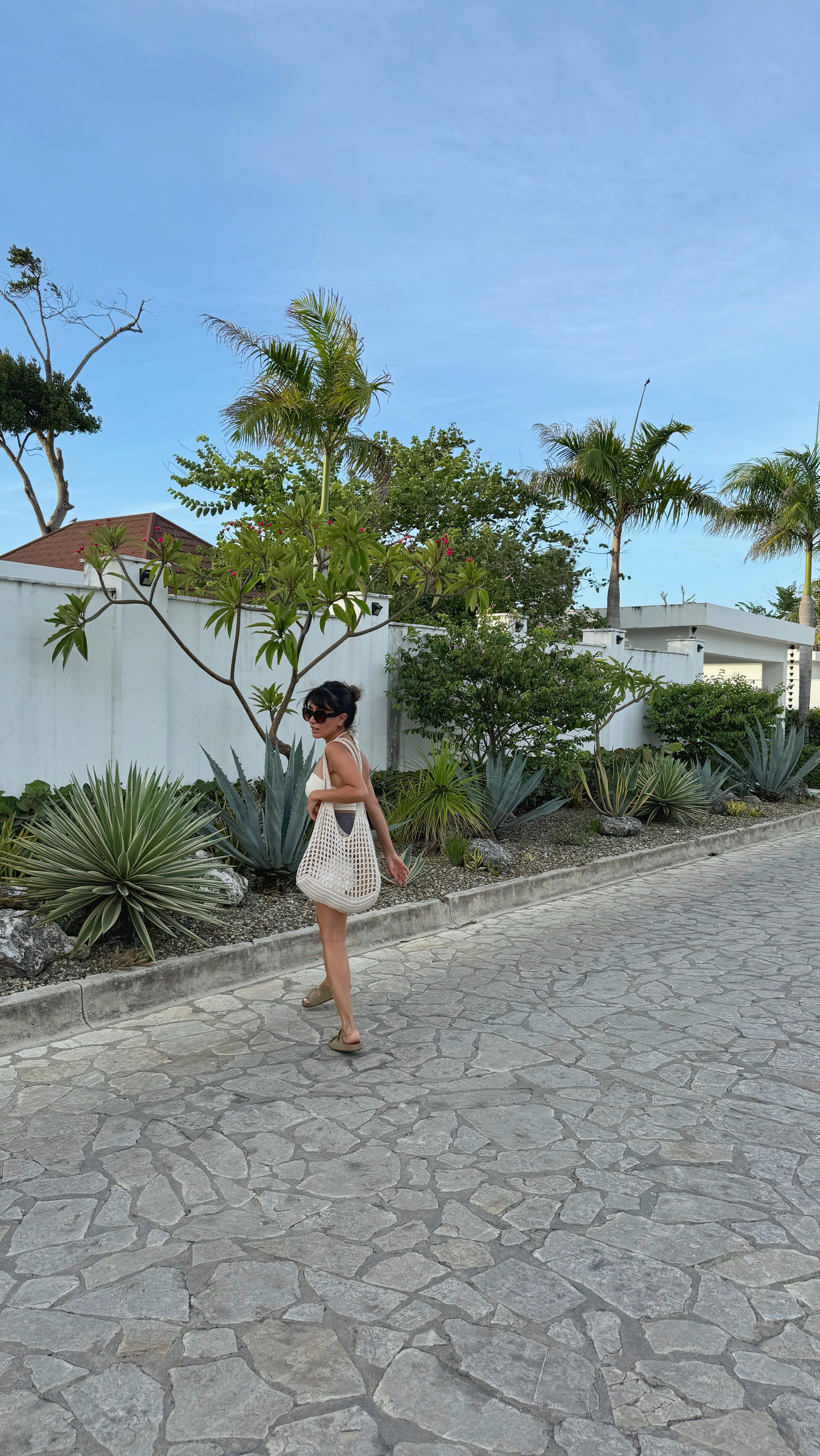 Sometimes certain words hit you so deep you feel them in places you didn’t even know were still tender…
گاهی بعضی حرفها اونقدر عمیق میشینن تو دلت که تازه میفهمی هنوز جاهایی هست که زخمشون بازه
It’s not just understanding with your mind — it’s like your heart whispers: yes, this is me.
این فقط فهمیدن با عقل نیست… انگار قلبت یواش میگه: آره… این خودِ منم
☀️☀️☀️
#healingjourney #innerwork #selfgrowth #therapyquotes #emotionalhealing #mentalhealth #traumarecovery #رشد_شخصی #درمان_احساسی #شفا #خودشناسی #رواندرمانی #سفر_درونی #رشد_درونی #زندگی_آگاهانه
#شیرآز #آگاهی_سلامت