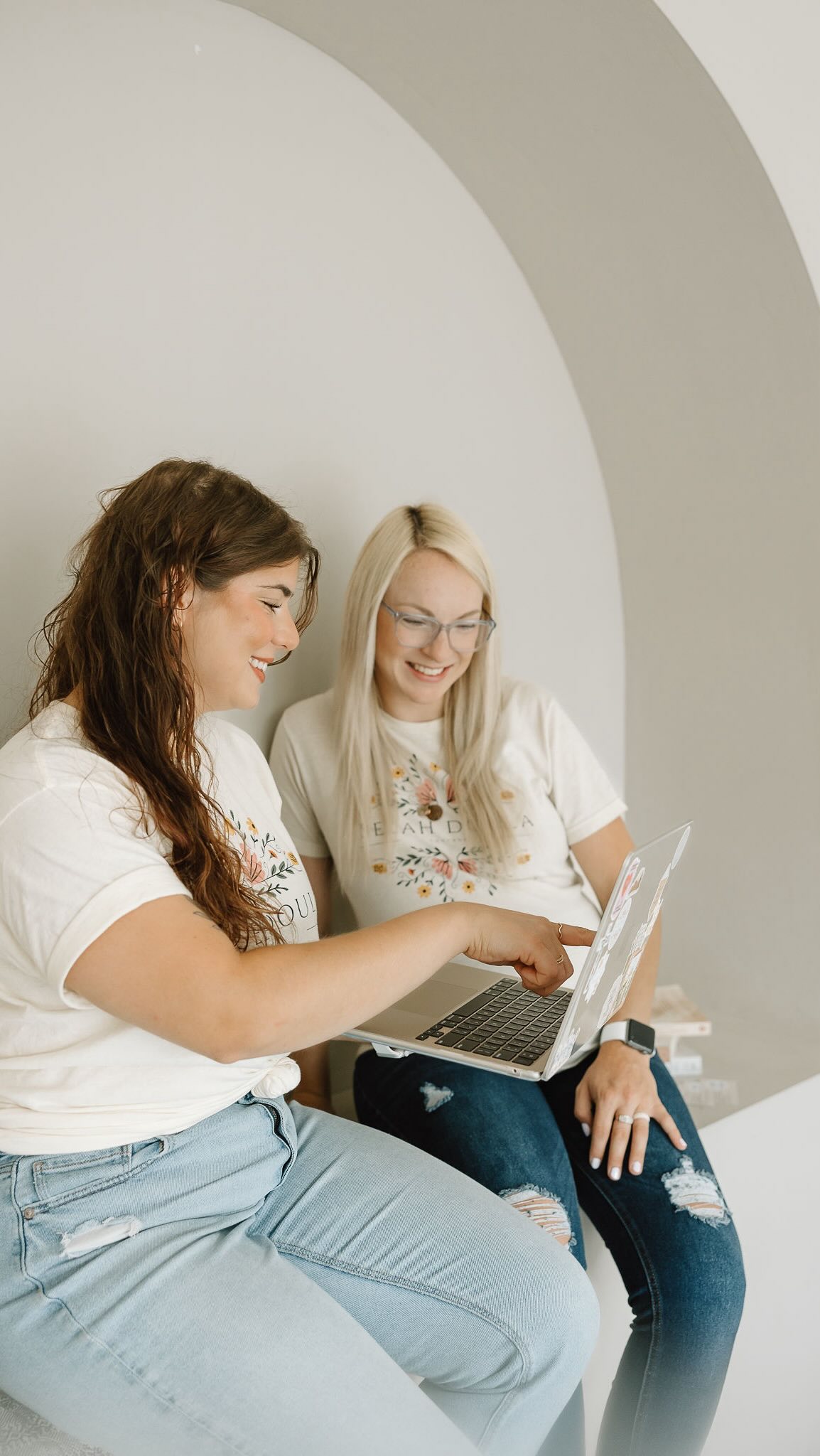 Don’t ask us how to change tires… but we can definitely help you have a baby!!😌😆
•
•
•
•
•
•
•
•
#Doula #DoulaCare #PregnancyJourney #pregnancytips #pregnantmom #doulasupport #pregnancycare #laboranddelivery #birthsupport #empoweredbirth #postpartumdoula #postpartum #newborn #newbornbaby #newborns #newbornlife #birthdoula #PregnancyInterventions #InformedChoices #NaturalBirth #kansascity #kcmoms #kcdoula #kcdoulas #kansascitydoula #kansascitydoulas #missouridoula #kansasdoula #reel #trending