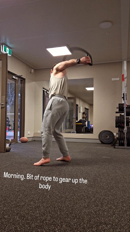 It began as usual with a bit of rope to get the body going in the morning. Playing around with wraps lately, which is good fun and really putting power into the underhand swings. Just adds a bit more, focusing on really using the midsection and hips to drive the power. Back is feeling super fluid lately.
36kg is still feeling light and snappy. Sticking with set volumes with a bit of waviness really lets you dig into the movement. Just trying to make each session feel as easy and powerful as possible.
Todays session - 3rd August 2025
Get ups - 40KG x 10 x 1
Snatch - 36KG x 20 x 5. Every75sec
Bracket 1
High Volume
Carries - 55kg Bag + 40KG bell x 6 rounds
Copenhagen raises - 3 x 10
Hanging Leg Raises - 3 x 10
#ropeflow #kettlebelltraining #strongfirst #sfg #kettlebell