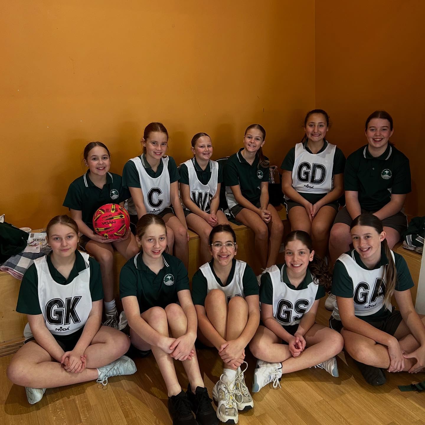 Well done to our senior netball team who represented St Thomas at the Nillumbik Division netball competition.
#catholiceducation #faithandfuture #macs #sport #netball