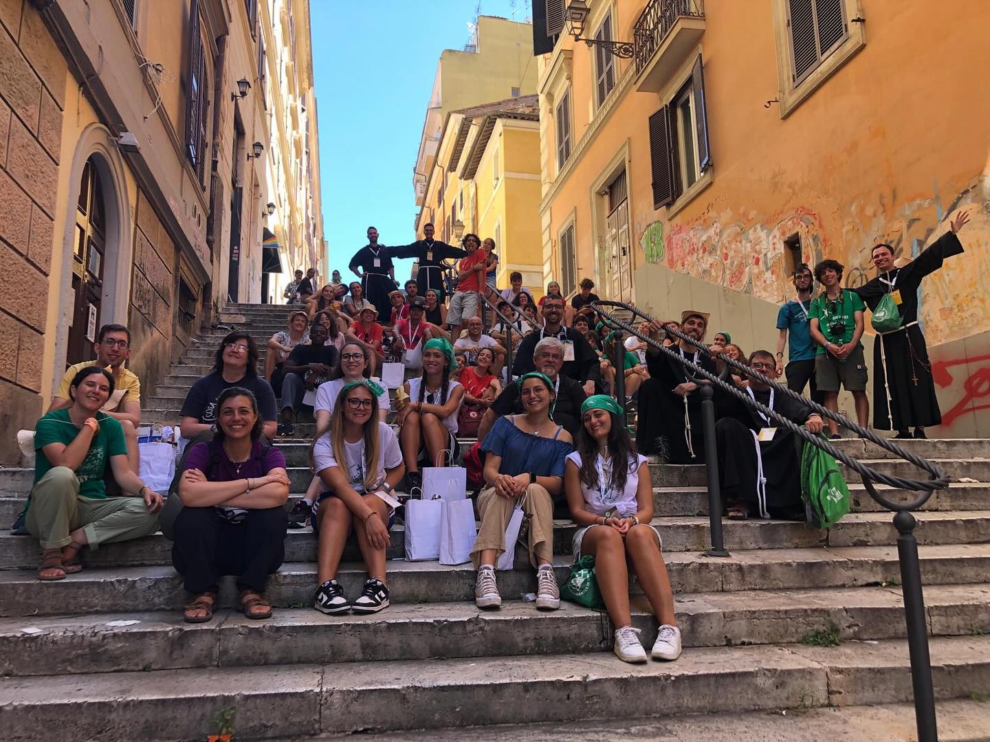 Giubileo dei giovani! Roma X San Benedetto del Tronto @giovaniversoassisi @parrocchiasanmarcoal @parrocchiasantantoniosbt Giubileo dei giovani! Roma X San Benedetto del Tronto @giovaniversoassisi @parrocchiasanmarcoal @parrocchiasantantoniosbt