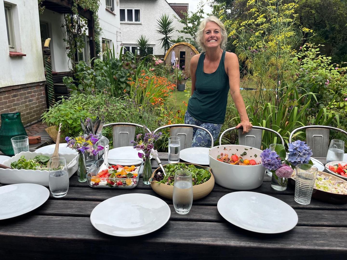 Delicious lunch at our yoga retreat 🙏