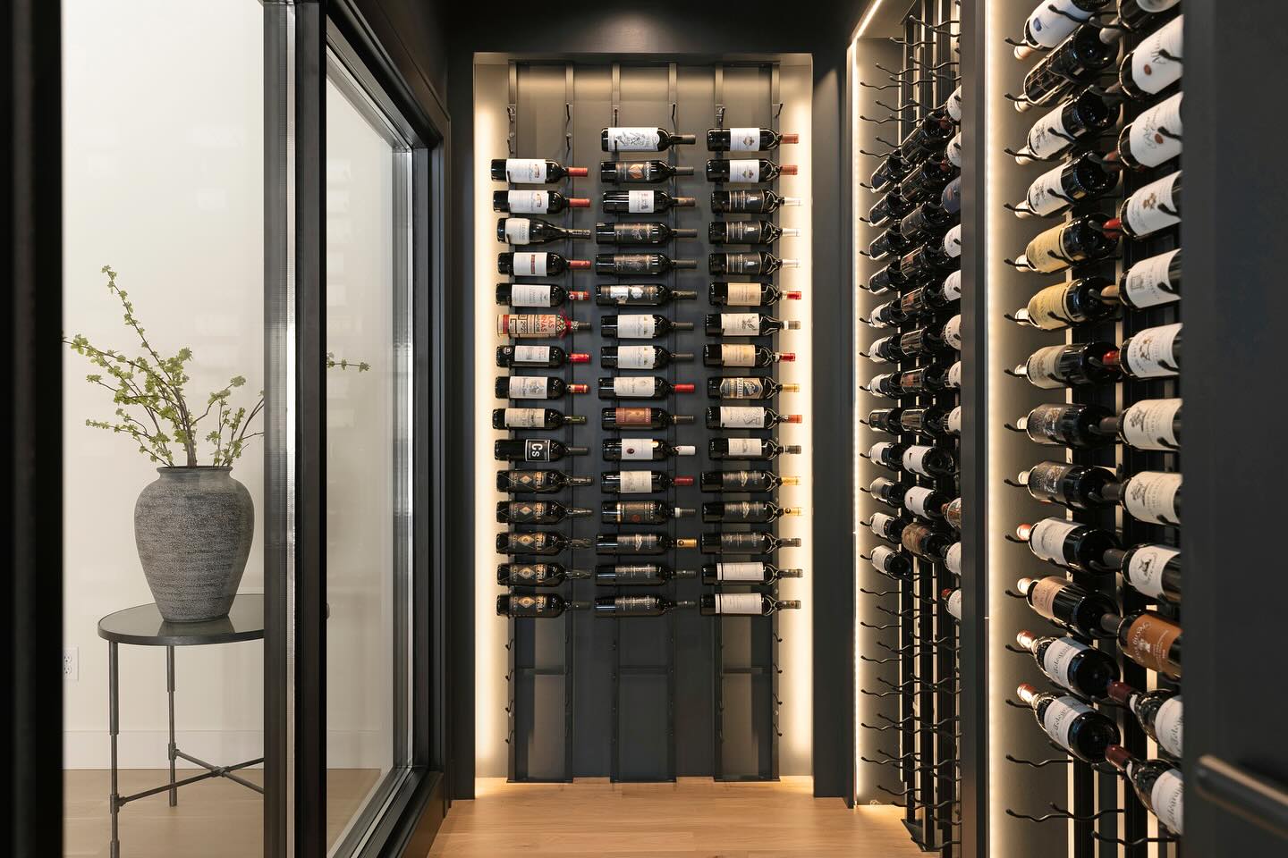 Not just a wine cellar, this is ambiance, intention and a little drama in all the right ways. The perfect place to indulge as the weekend unfolds. #projectacreageinthepines
Build: @divinecustomhomes
Design: Haven Design Collective
Photography: @spacecrafting_photography