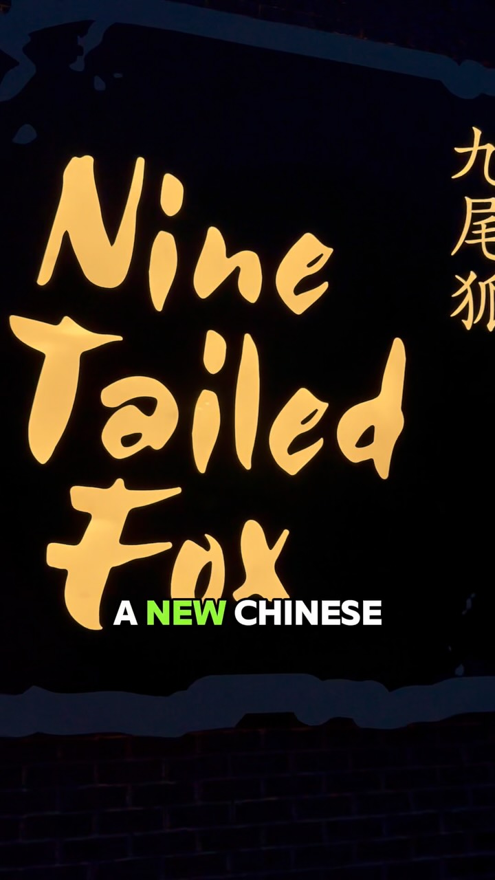 This happy hour is so cheap for the quality and atmosphere. From 3-6 on weekdays you can get certain entrees for $11 and select cocktails for $8. They also have $6 spring rolls , $5 beer and $6 wine. Fwi it has been very busy since they just opened last week so keep that in mind and dine with a little patience. Check it out and let me know what you think. @ninetailedfoxbalt
#ninetailedfox #atlasrestaurantgroup #baltimore #baltimorefoodie #baltimorefood #bmoreeats #baltimorecounty #crosskeys #rolandpark #baltimorecity #chinesefood