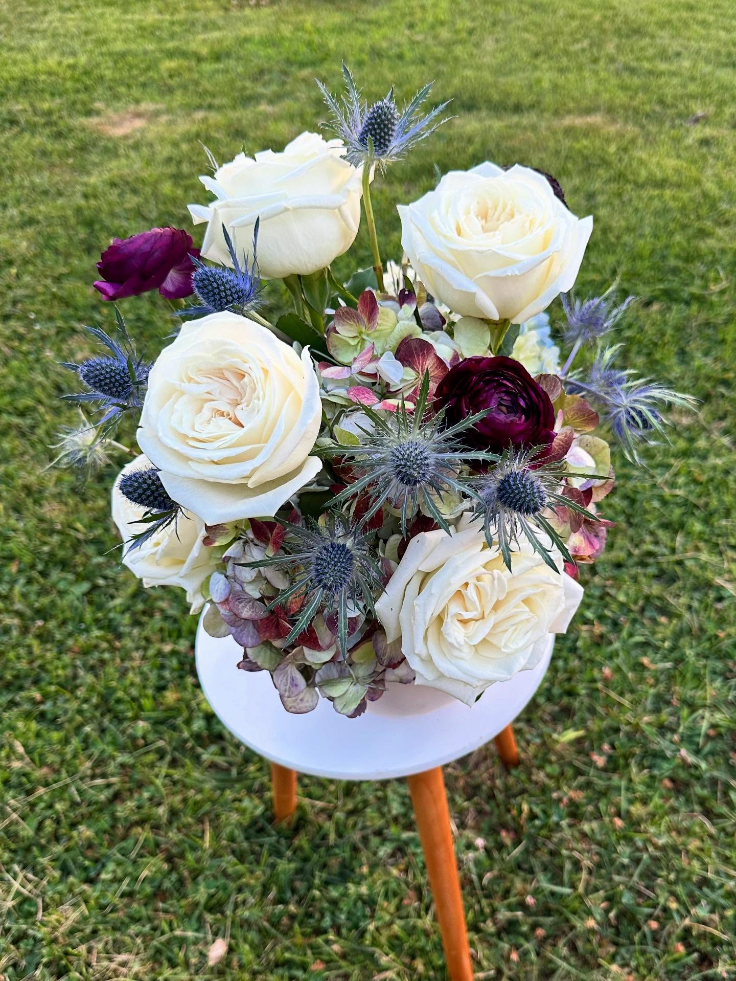 Have a Wonderful Wednesday everyone! ✌🏼 #floralsyourway #florals #stlouis #flowers #stlouisfloraldesign #beauty