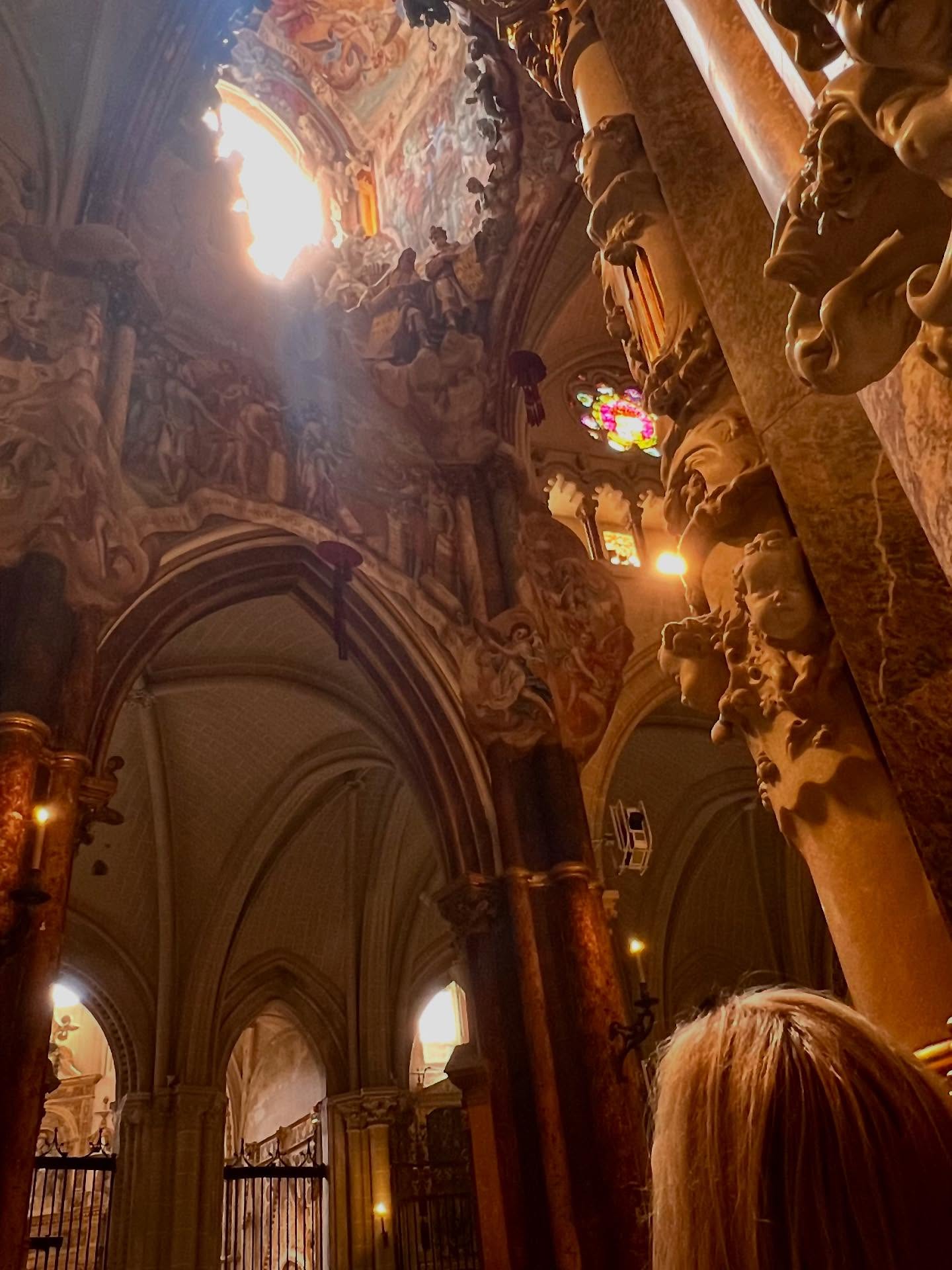 Spain will always remain special to me after the most phenomenal experience of light codes, Holy Spirit and sacred recalibration. As the sun was shining down through the ceiling of the Toledo Cathedral I closed my eyes in that one perfect spot and my whole body was activated as I saw spirals of DNA 🧬 pouring into my crown. Light and great peace with a giant heart opening continued. I could have stood there, eyes closed, suspended in that vortex for a very long time.
This area within the cathedral is called Transparente, a Baroque skylight and altarpiece behind the main altar, is considered one of the greatest masterpieces of Spanish Baroque. It uses natural light dramatically and is often described as a “heavenly explosion of stone and light”
#toledospain #toledocathedral #magicmoment #dnaactivation #lightcodeactivations #spain #perspectives