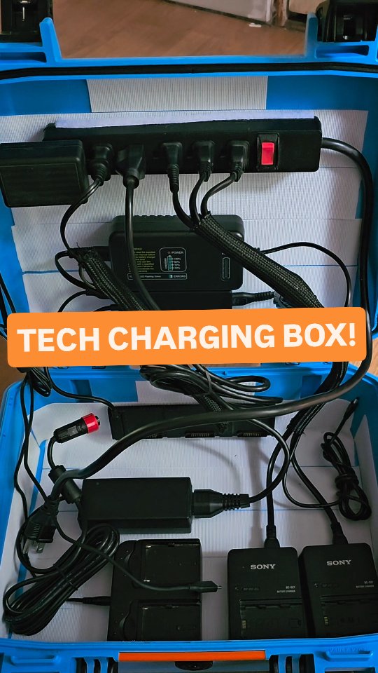 Containing the mess of cables we use for daily charging ... THE CHARGE BOX!
#declutter #cablemanagement #lostlocalsmedia