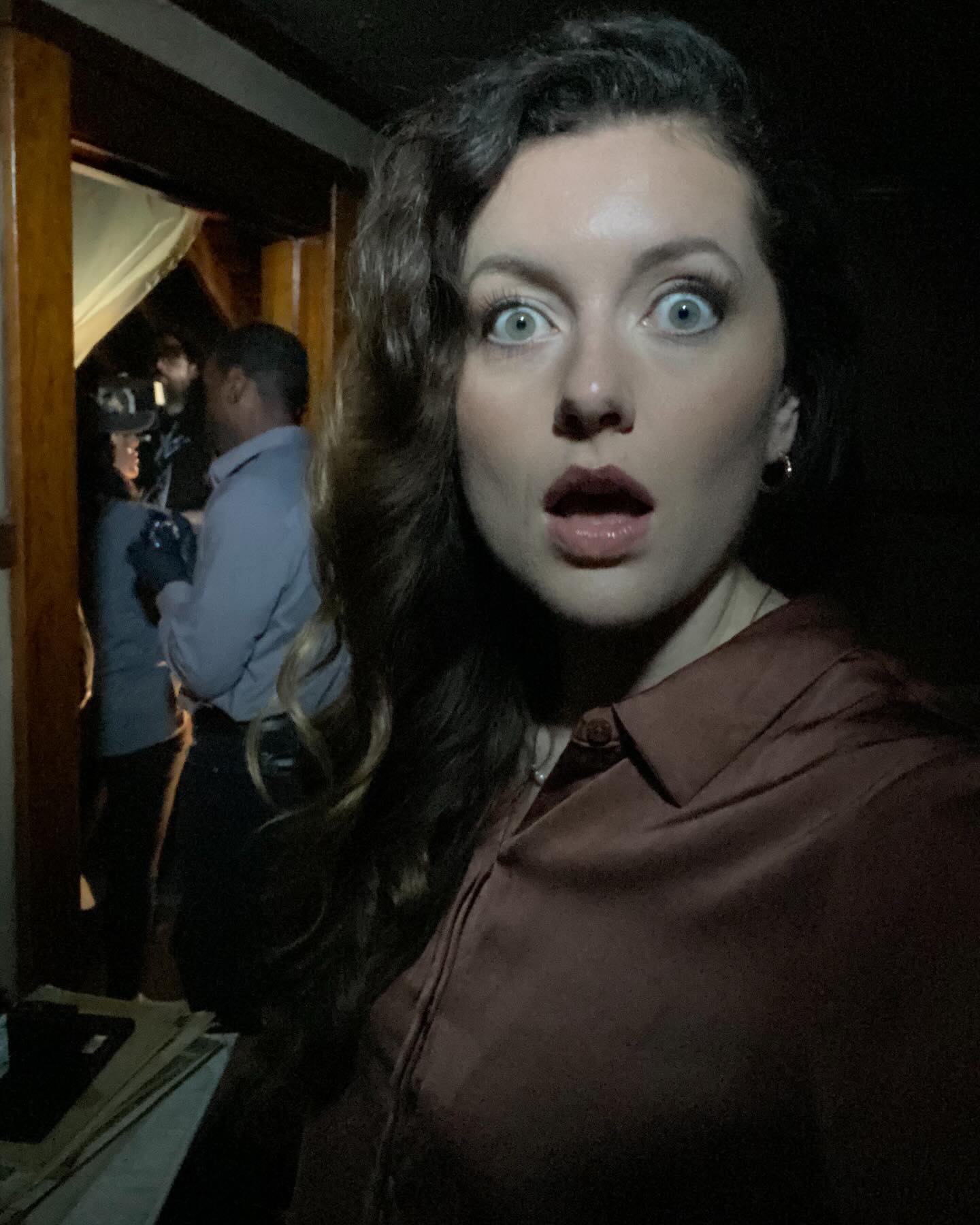 TW: (fake) blood🩸A little before-and-after movie magic on Death 4 Dinner 🎬 (plus a couple other fun moments!)
(Also my SFX were done by the same MUA who did Freddy Krueger😱)