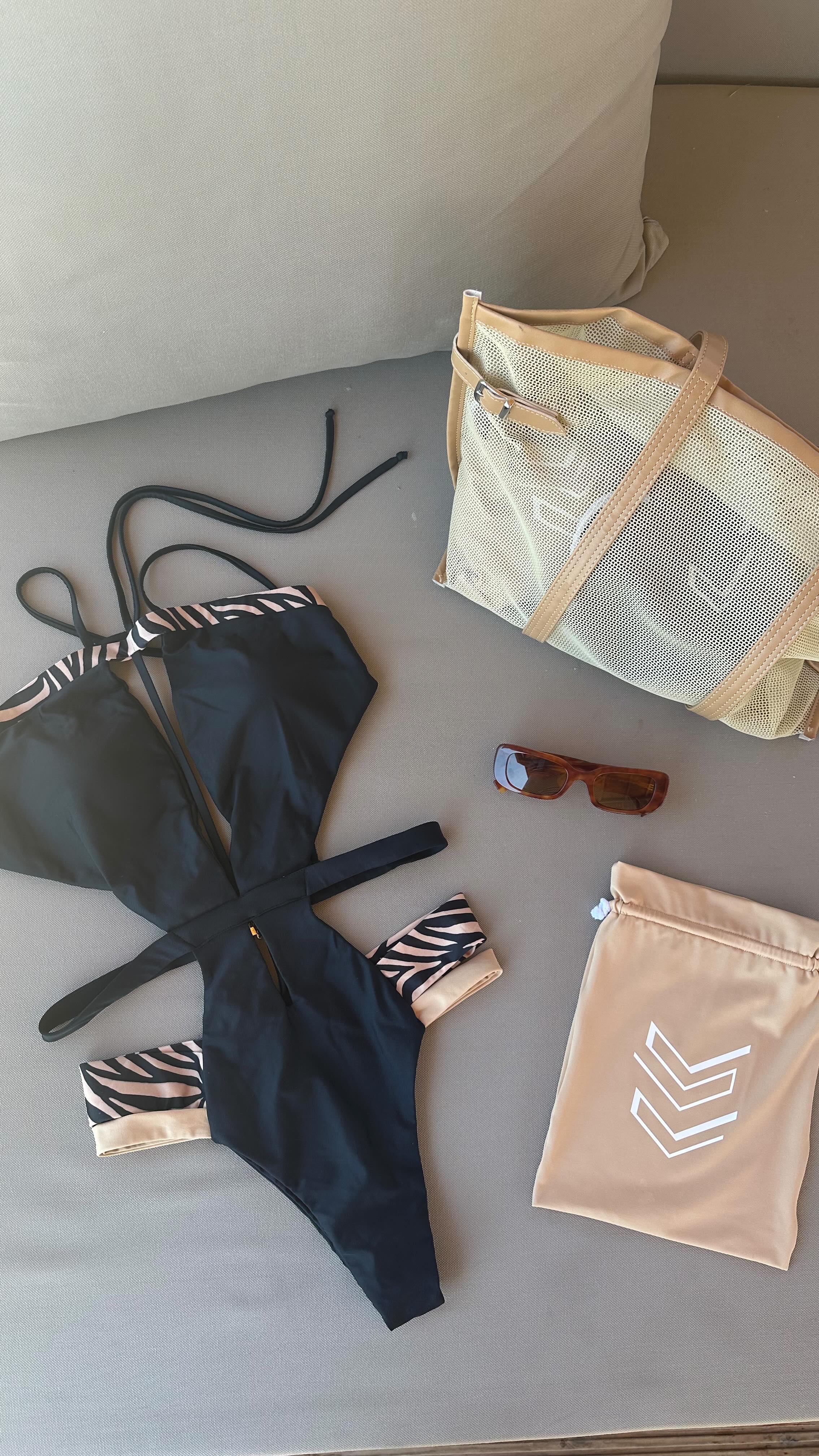 The DOMINATIO one-piece it’s our most special piece!
Powerful, flattering, and just hits different 🖤
CRAFTED TO INSPIRE
DESIGNED TO EMPOWER
#SanchaTheBrand #SwimsuitSeason #LuxurySwimwear #ResortLook #SummerReady #ResortVibes #SwimwearThatFits #SustainableSwimwear #SwimWithConfidence