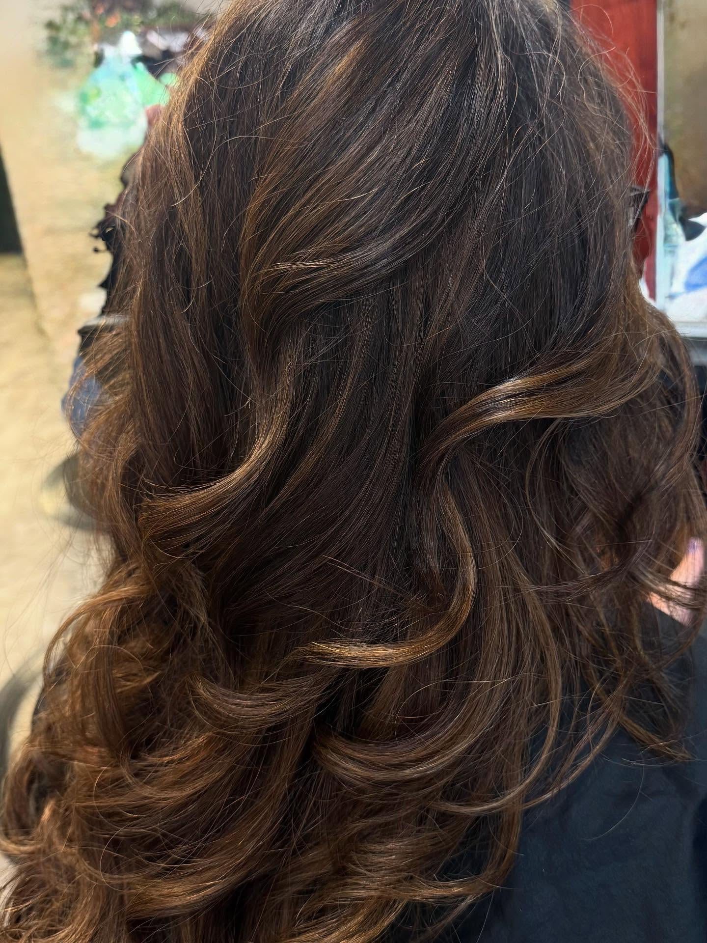 Hair by Dana Ross Shy
.
.
.
#summerhaircolor #montanahair #billingsmontana #hairoftheweek #haircolorideas #billingshair #ritzzsalon