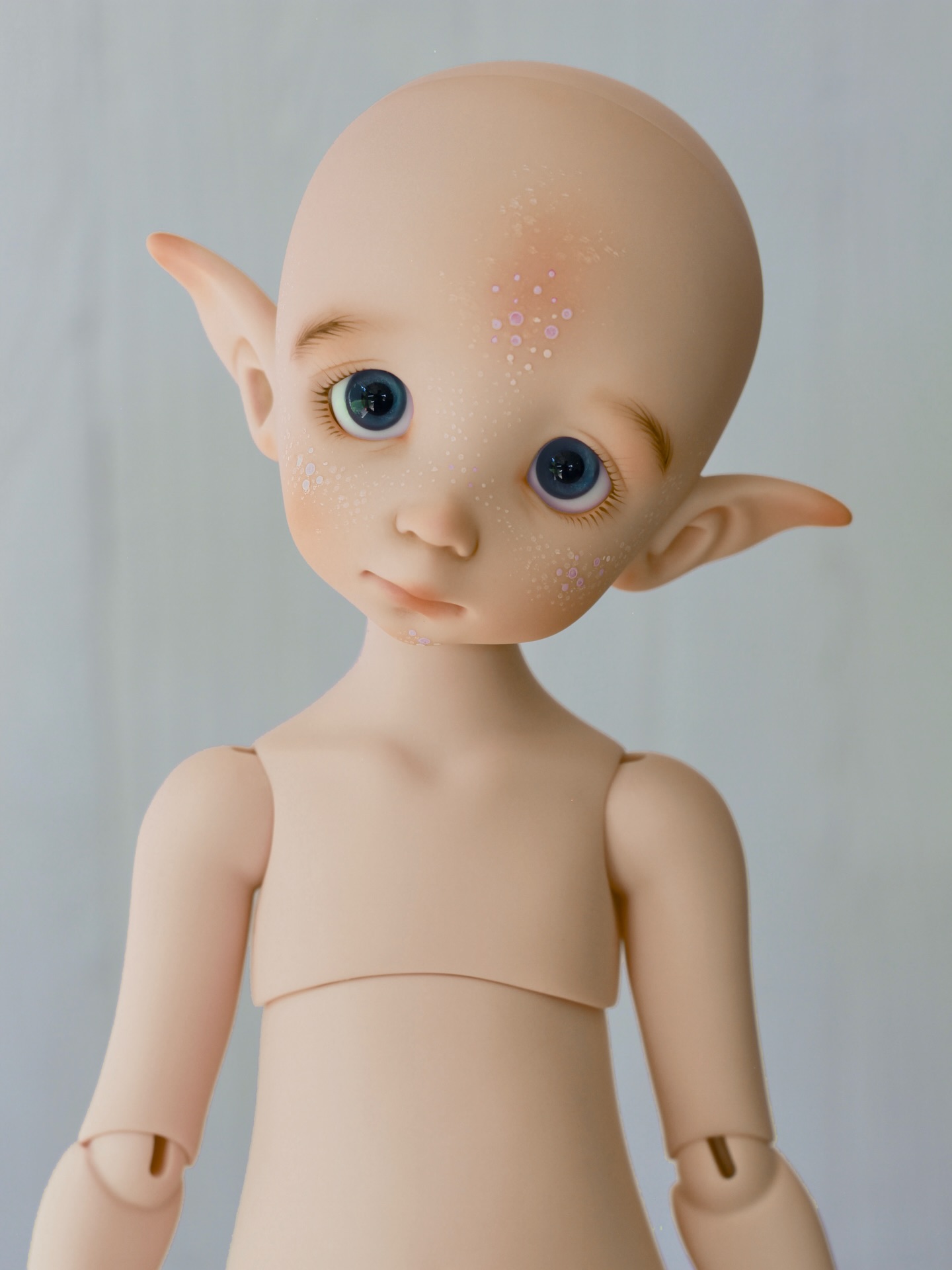 Maria Elf is almost here! Don’t miss your chance to bring her home. Pre-order open August 1st! #lindamacariodolls #resinbjd #doll