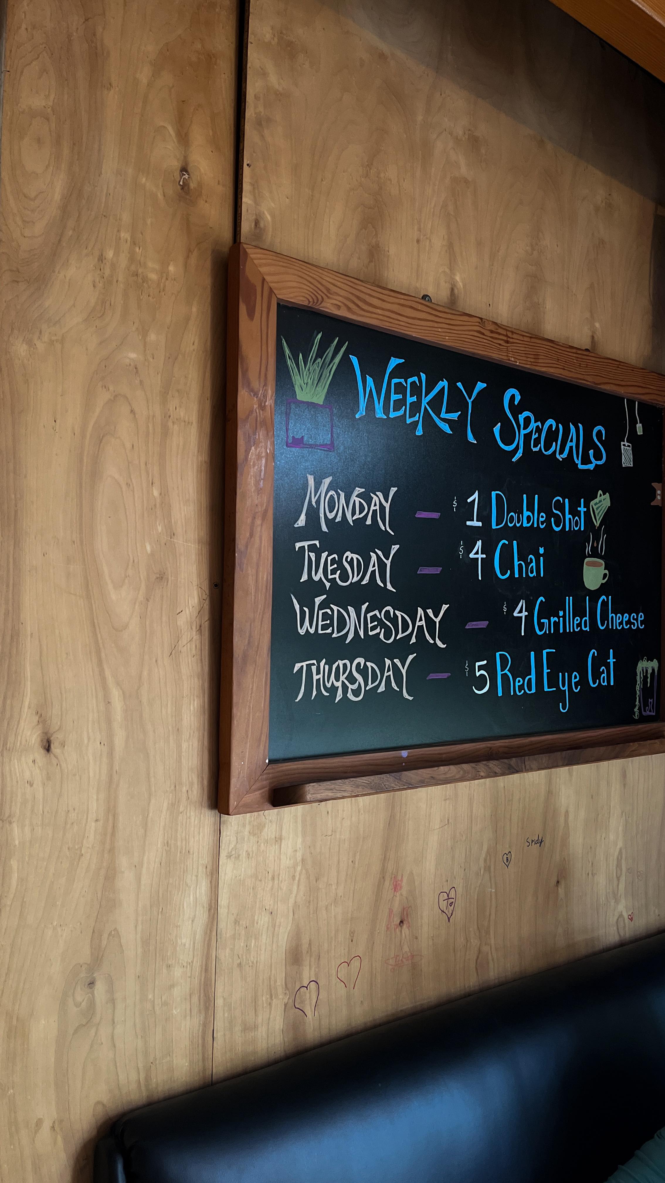 We serve to serve you 😏
*
@gaia.bachar
•
•
•
•
•
#foodservice #art #coffeeshop #smallartist #coffeeshoplife #colorado #food #localcoffeeshop #smallbusiness