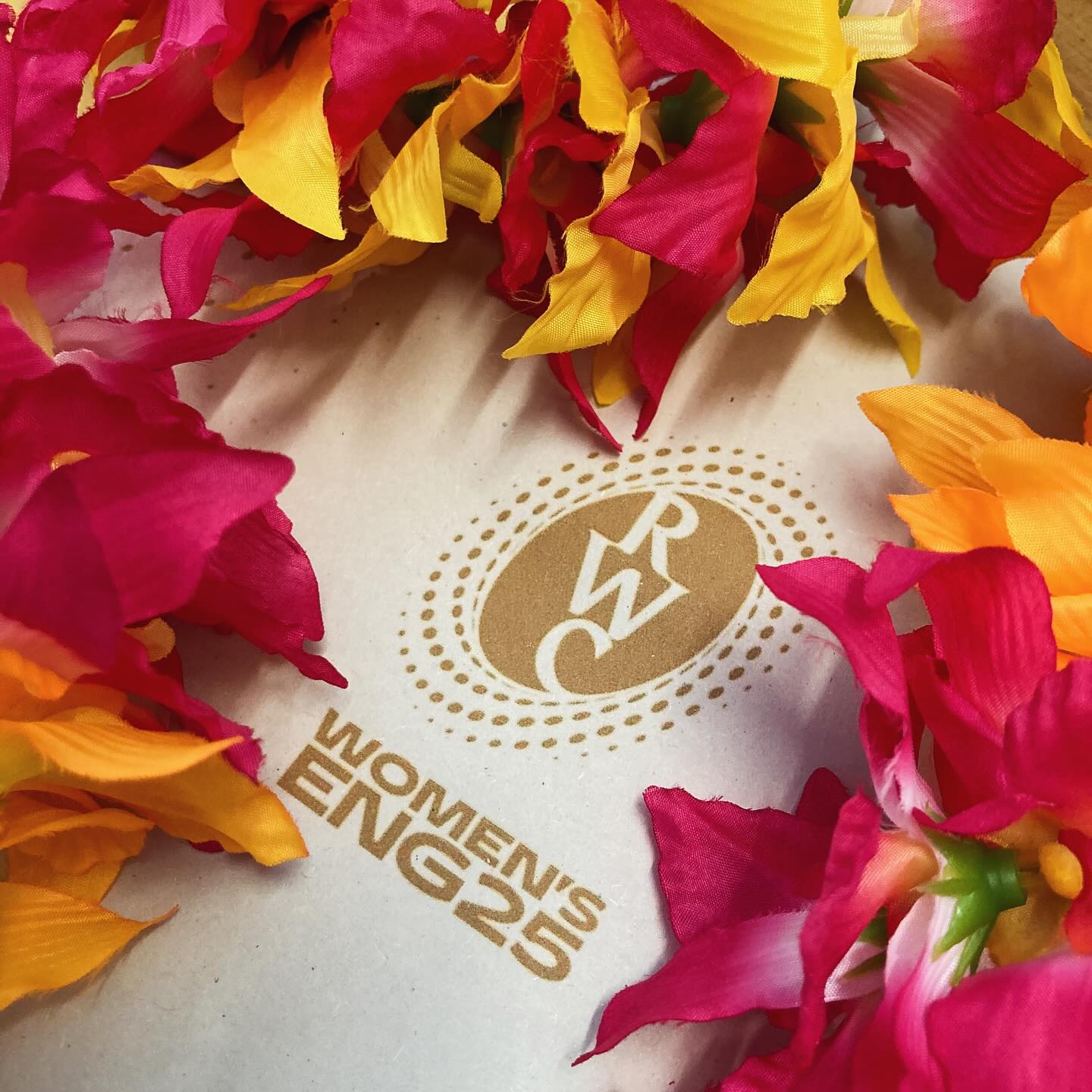 🏉♻️🌸 Rugby World Cup workshops! 🌸🏉♻️
Super excited to be popping up at Northampton market square in August as part of the Fan Zone with @westnorthants
We will be providing FREE festival head garland making and wand making 🌸 We will be using repurposed ex event flowers to turn them into new wearable pieces! We will also have our pop up library and storytelling happening throughout the day! 📖 join us!
Date: Saturday 30th August
Timing: midday until 7pm
Location: Northampton Market Square