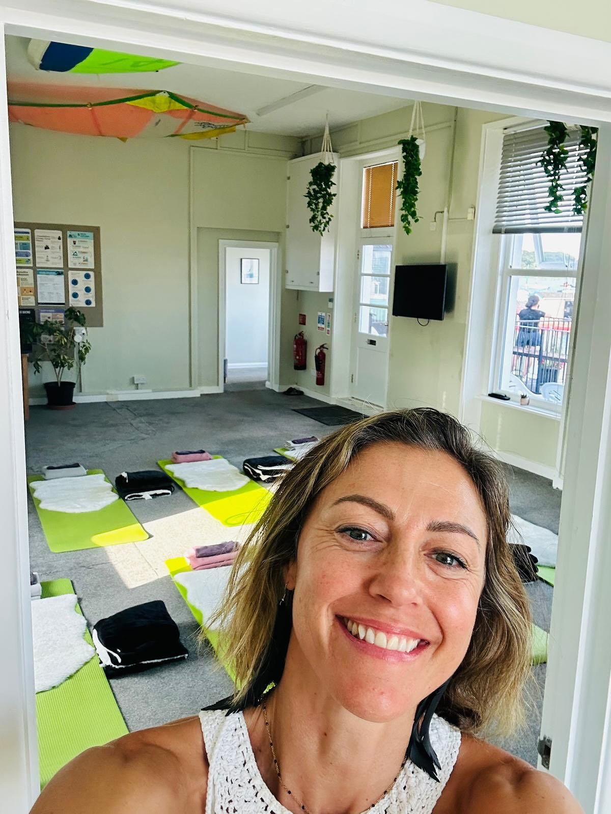 Yesterday’s guided Breathwork Experience was really special. Thank you to all of you who came 🙏
We used two powerful breathing techniques to gently guide everyone into a deep meditative state - a place where the mind quietens, the heart opens, and you reconnect with a calm, clear, inspired version of yourself.
We began with gentle rhythmic breathing to relax the nervous system and soften the mental noise. Then we moved into deeper conscious connected breath - a practice that lets you drop beneath overthinking and access insight, clarity, and inner strength.
This isn’t just breathwork. It’s a return to yourself - and the effects last far beyond the session.
If you’ve never tried it, come with an open mind and experience what’s possible when you breathe with intention. And if you have tried it, you’ll know why it’s worth coming back again and again.
Next session:
Friday 1st August at 10:15am
Everything provided - just bring yourself.
Booking link in bio.
Beginners welcome 💛
#breathwork #justbreathe #lymington #newforest