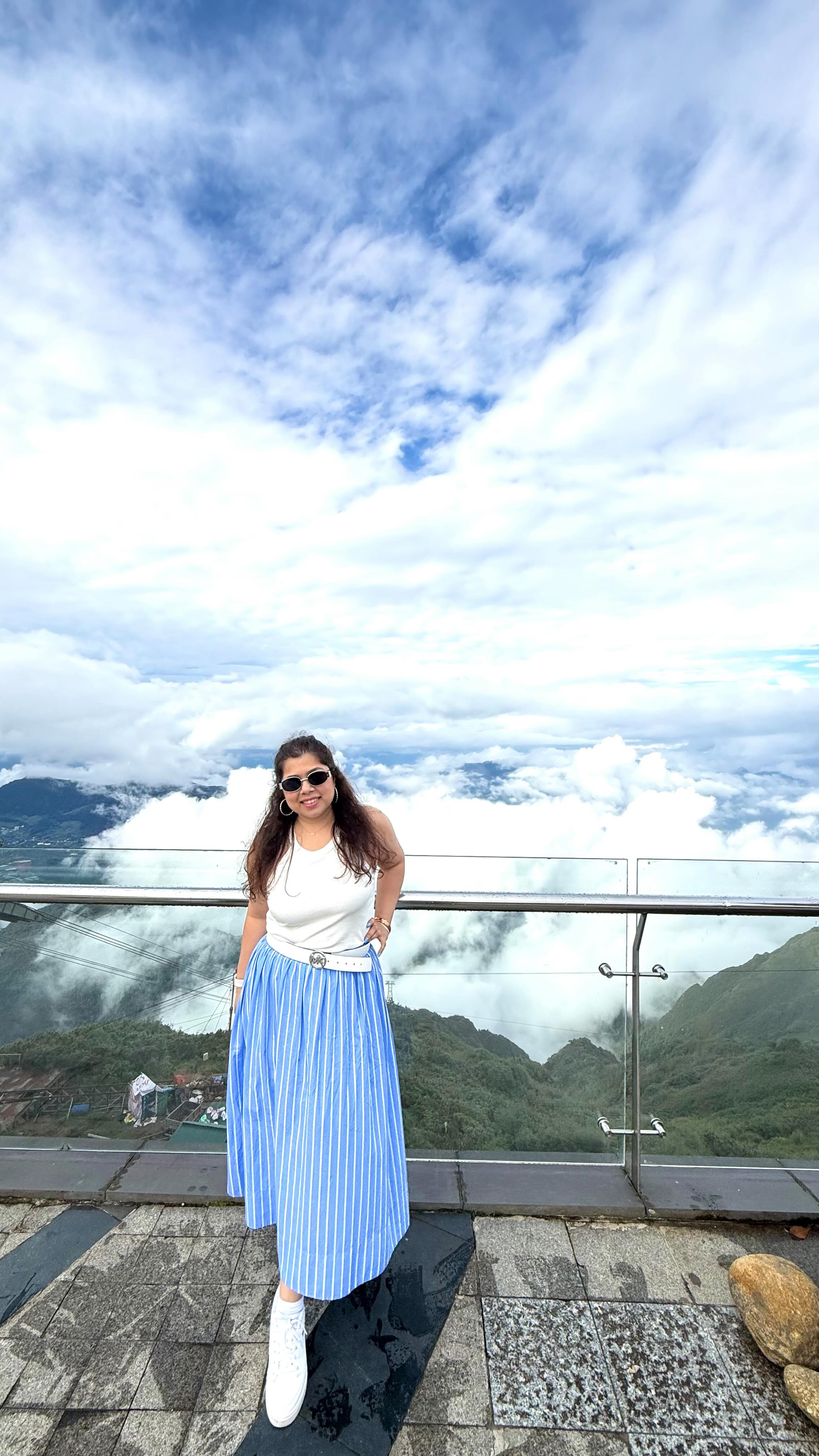 Summarising a memorable trip to Vietnam in a video is not quite possible or justifiable to the place, but here I am trying my bit for it! Click on the link below to check out the blog on Vietnam travel; www.livingtheshriyaway.com. #livingtheshriyaway #travelinstyle #trending #reelinstagram❤️ #viral #vietnam #travel #asia #india #hoian #danang #hanoi #sapa #hochiminh #travel #blog #blogger