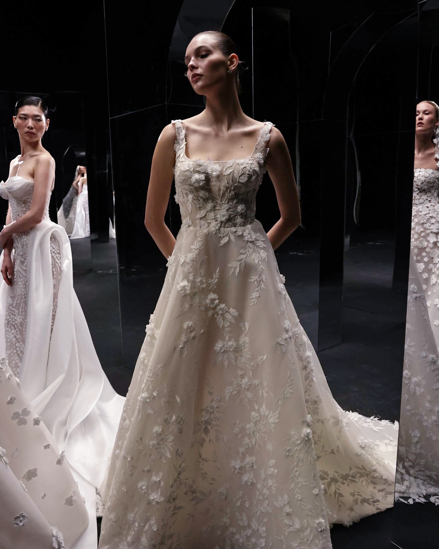 You’re seeing the magic-but we’ll show you what makes it.
From quiet fittings to breathtaking reveals, this is bridal art in progress. 💕
#novabella #bridalgown #weddingdress #handstitched #couture #bridalfashion