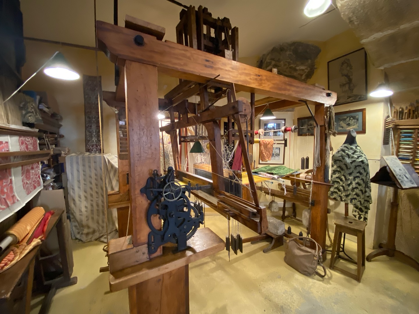 🧵 Lyon, Thread by Thread: Crafting the Past into the Present
At Carte Blanche Tours, we don’t just visit landmarks — we meet the hands and hearts behind them.
In the silk capital of Lyon, we introduce our travelers to artisans like Romain, a master weaver dedicated to preserving France’s heritage one luxurious thread at a time. Using a 19th-century loom fitted with a Jacquard system — a revolutionary invention born in this very city — Romain weaves silk brocade and velvet destined for the restoration of France’s historic castles and national monuments.
This is more than craftsmanship — it’s living heritage, woven with centuries-old knowledge, passion, and precision.
With Carte Blanche, these rare encounters are at the heart of every journey.
Because to understand France, you must first feel its fabric. 🗝️
https://www.carteblanchetours.com/post/weaving-memory-a-journey-into-lyon-s-silk-heritage
⸻
#CarteBlancheTours #Lyon #SilkCapitalOfLyon #JacquardLoom #SilkWeaving #LivingHeritage #FrenchCraftsmanship #LyonTourisme #ArtisanatFrançais #BespokeTravelFrance #MeetTheMakers #CulturalImmersion #LyonSilk #SlowTravel #AuthenticFrance #FranceOffTheBeatenPath #HeritageRestoration #MasterWeavers #TailorMadeJourneys #TravelWithPurpose #AmericanTravelersInFrance #UKTravelersInFrance #AustralianTravelersInFrance