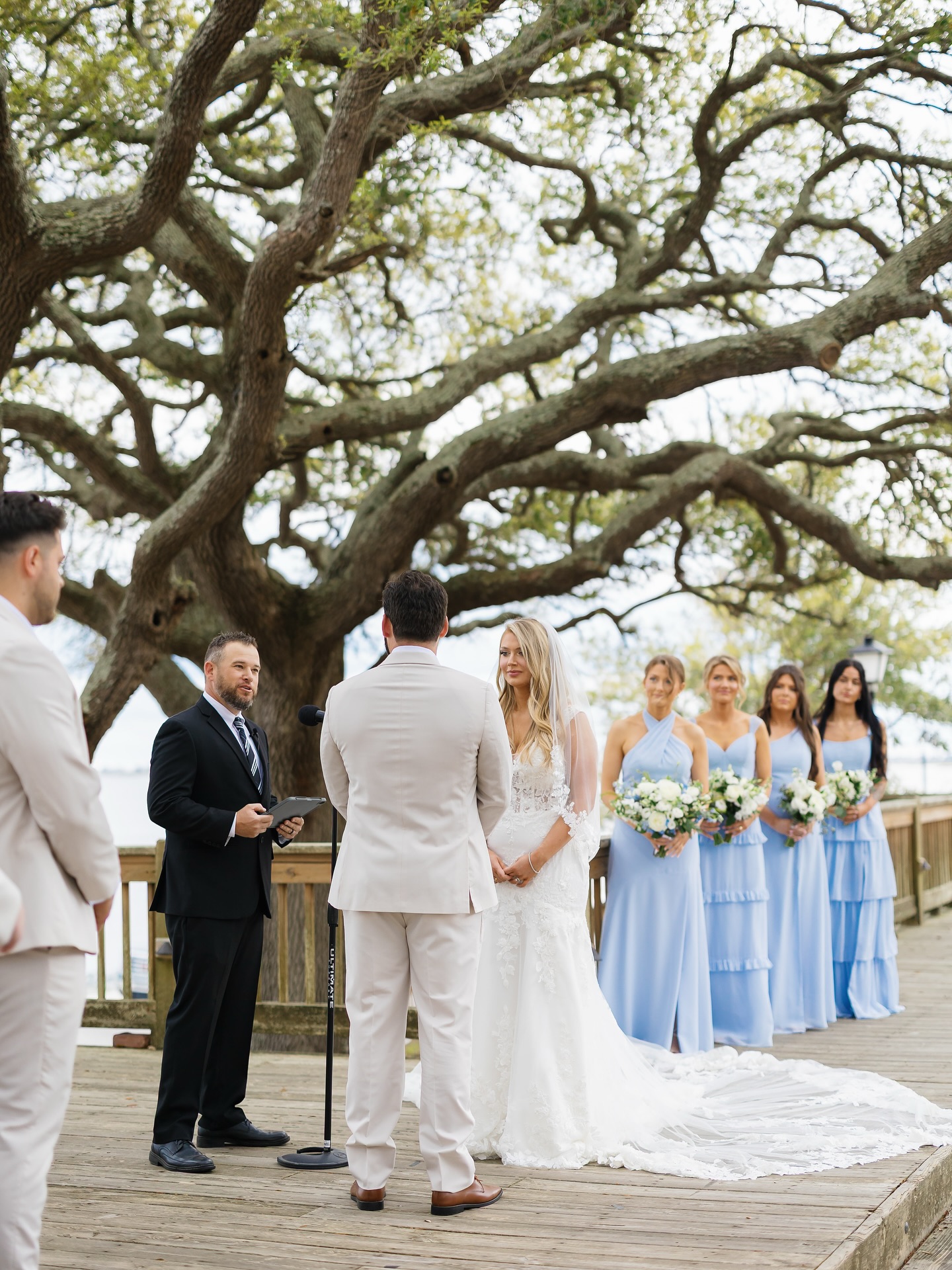 Earlier this past spring, Kelsey & Aaron brought all their favorite people together to the town they call home for a gorgeous celebration!
The day was filled with thoughtful details, soft coastal light, and the prettiest touches of blue woven throughout. I was so honored to have captured it all alongside an amazing team!
Planning & Design: @bluesatinbee
Photography: @emilyfryphoto
Videography: @blueberrycreative
Venue: @southport_community_building
Florals: @verzaalsflorist
Rentals & Lighting: @3cheerspartyrentals
HMU: @hairby.meliab & Kelly Mercer
DJ: @broadwayjakeproductions