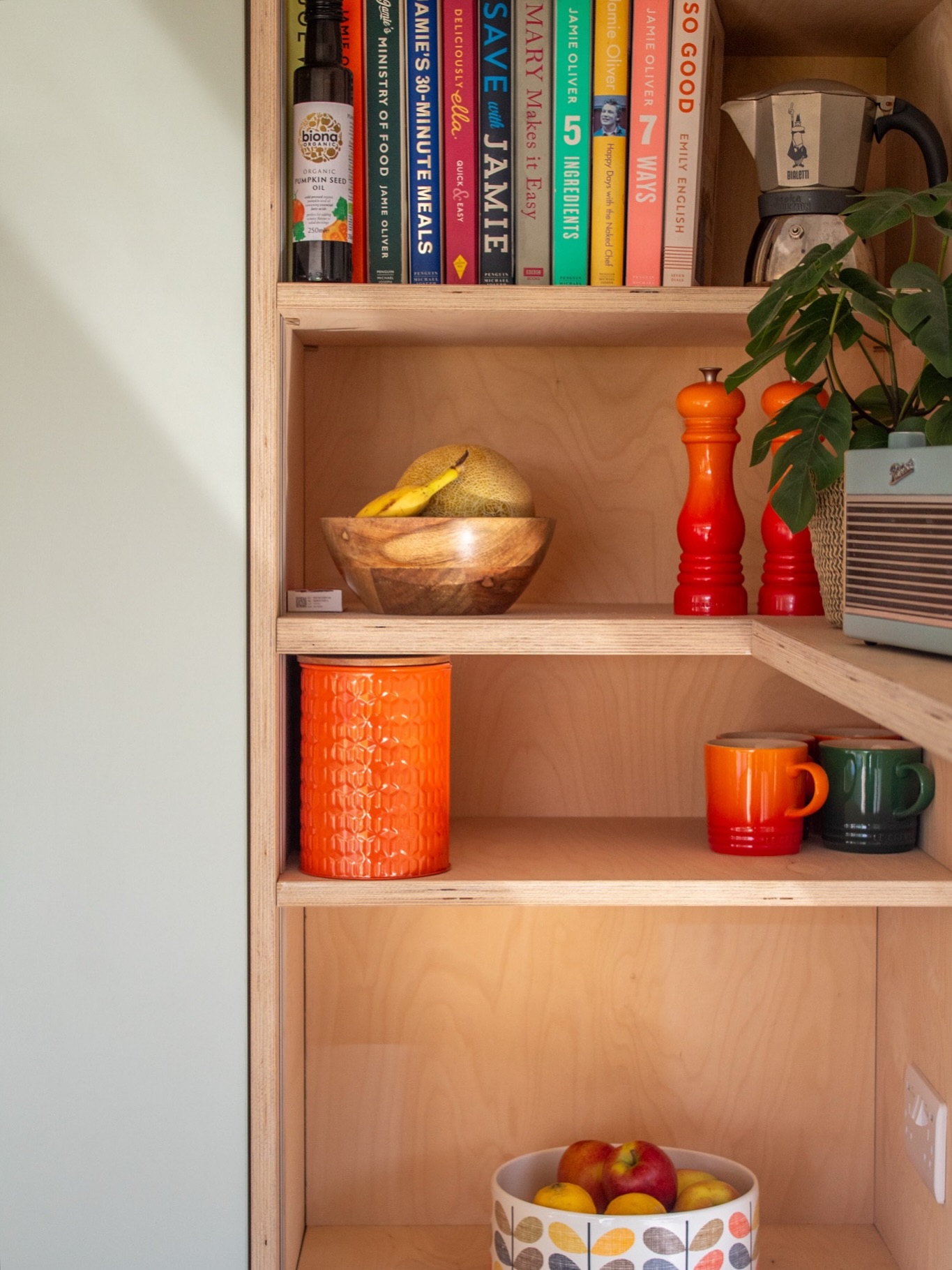 When it comes to crafting a kitchen that works just as hard as you do, a beautifully organised pantry or breakfast nook can make all the difference. Whether it’s your go-to cookbooks and morning coffee neatly displayed, a sleek wine and glassware cupboard for entertaining, or a bold larder brimming with everyday essentials, each corner tells a story of thoughtful living.
We love these stunning, multifunctional spaces designed with both form and function in mind. From open shelves to hidden appliances, every detail brings calm, character, and convenience to the heart of the home.
#kitchenstorage #pantrysetup #organisedhome #interiordetails #simpledesign