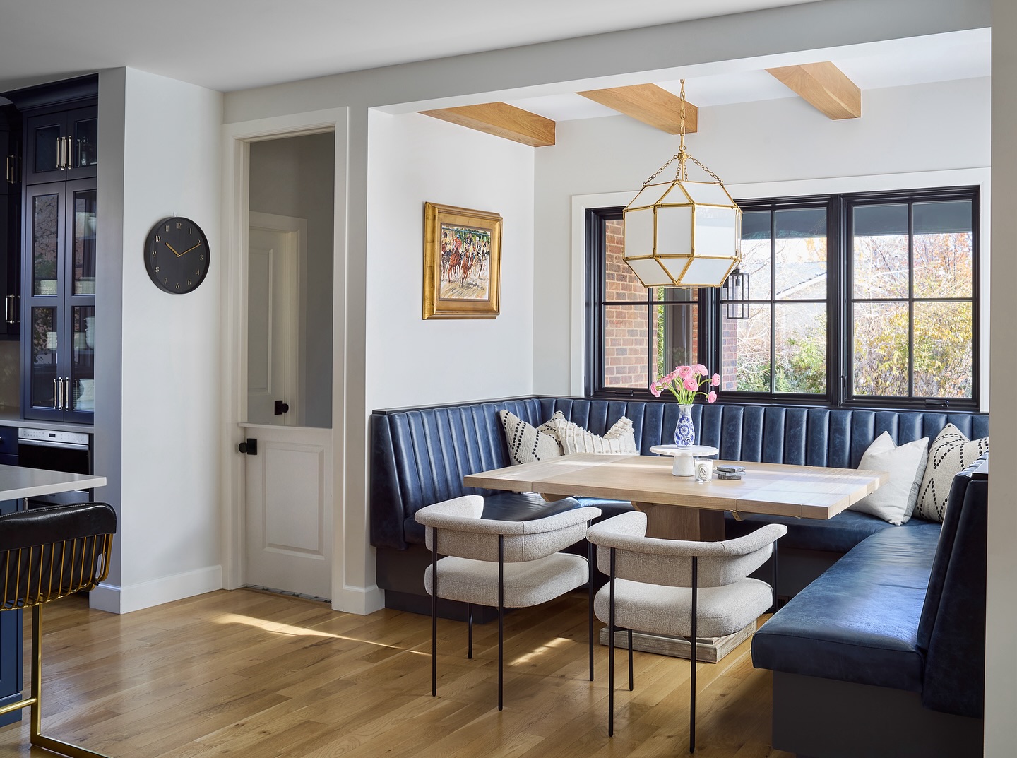✨ Where morning coffee meets timeless design ✨
This cozy corner proves that built-in banquettes aren’t just for diners—they’re for dreamers, too. Wrapped in deep navy leather with tailored vertical channeling, this custom breakfast nook is the heart of the kitchen. We layered in light oak floors, warm wood beams, and a modern geometric pendant to balance the contrast and bring warmth to the space.
The result? A perfect blend of comfort, style, and intention—designed for lingering conversations, pancake Sundays, and everything in between. 🥞☕💬
Swipe to see this space unfold ➡️
Would you cozy up here? Let us know in the comments!
#KitchenNookGoals #InteriorDesignDetails #BanquetteSeating #ModernTraditional #EEDesignConsulting #CustomDesign #DenverInteriors #WarmAndModern #KitchenInspo #DesignedForLiving