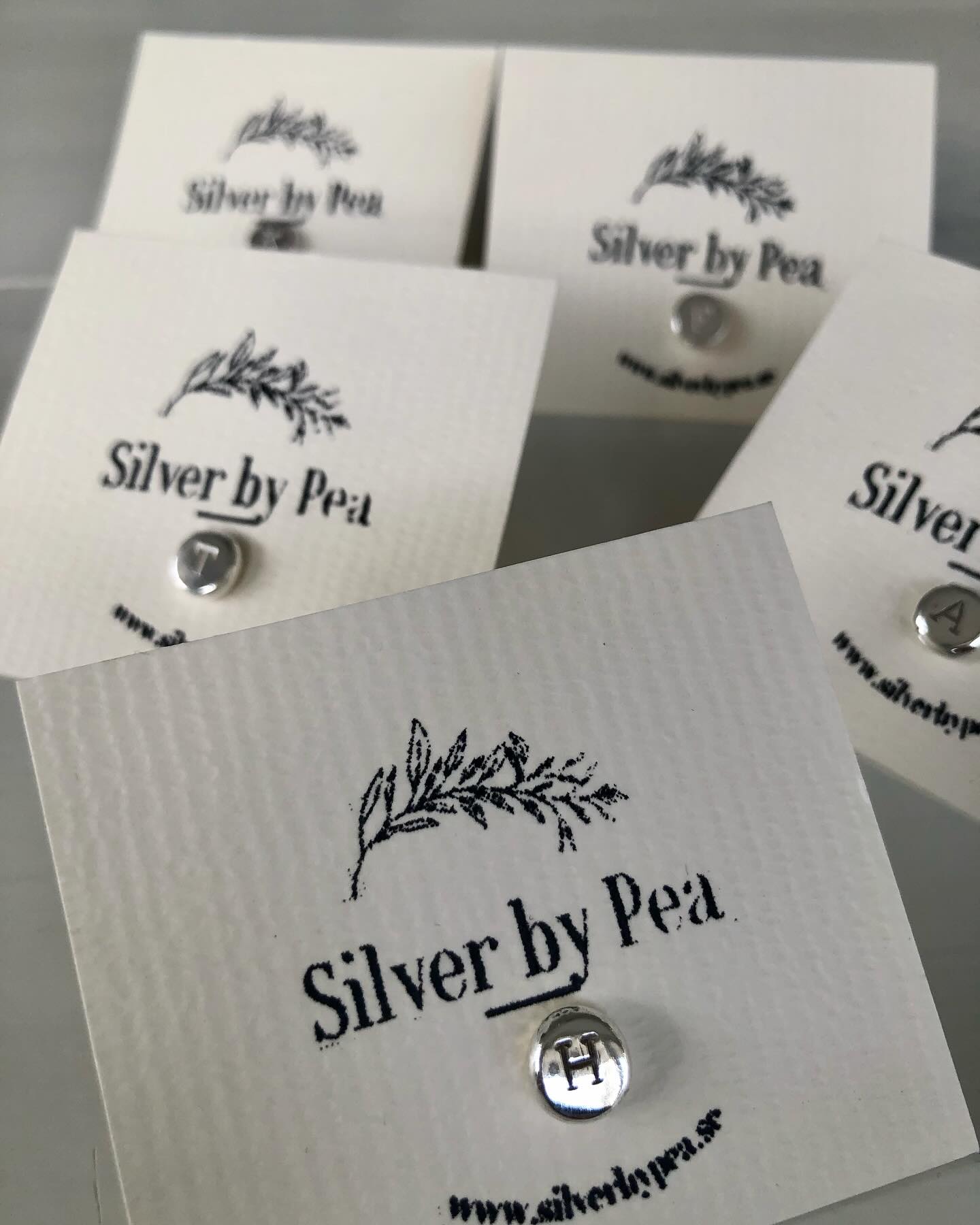 Imorgon fredag är butiken stängd. Lördag & söndag öppet kl. 11-16. 🩷