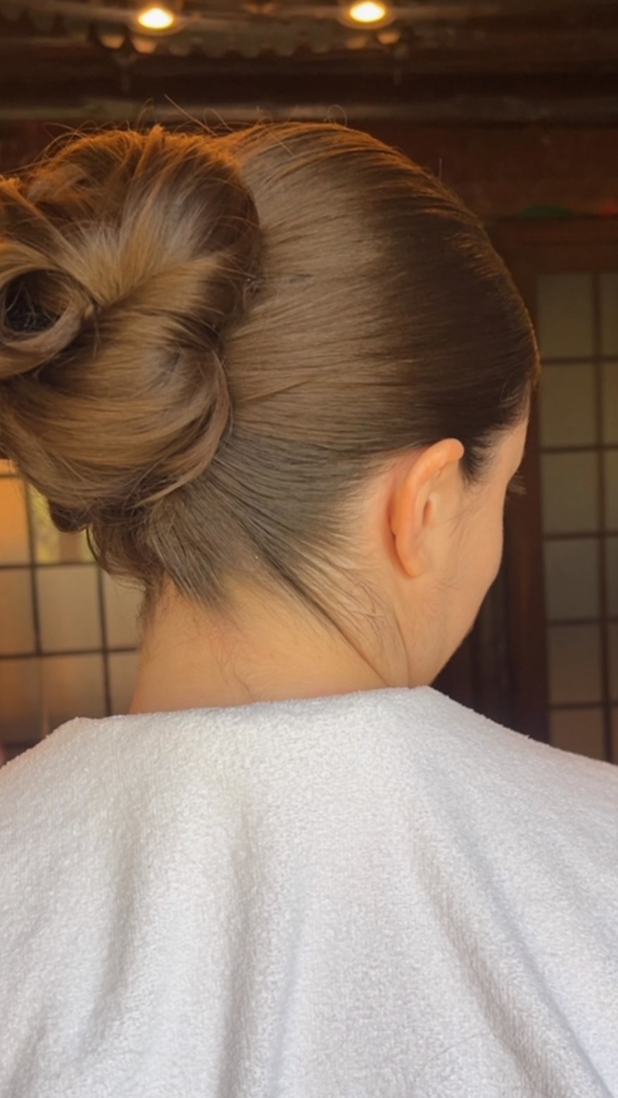 Stunning textured bun with volume for the gorgeous bride
@klavazbeautyteam
#ottawahairstylist #ottawabridalhair #ottawabride #ottawahair #ottawaweddings #ottawaweddinghair #weddinghair