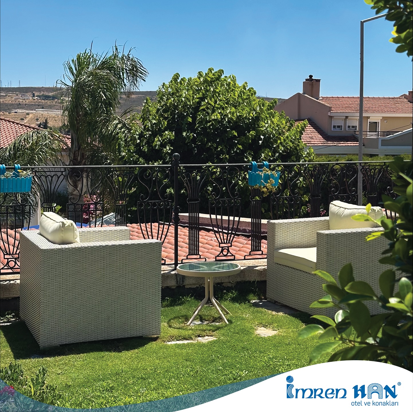 Her detayı özenle düşünülmüş bahçeye açılan odalarımızda, güne huzurla başlayın 🍃🌸♥️
0 (232) 716 60 02
0 ( 539 ) 664 30 00
Numaralarından rezervasyon yaptırabilirsiniz.🤍
#alacati #butikoteller #alaçatıotelleri